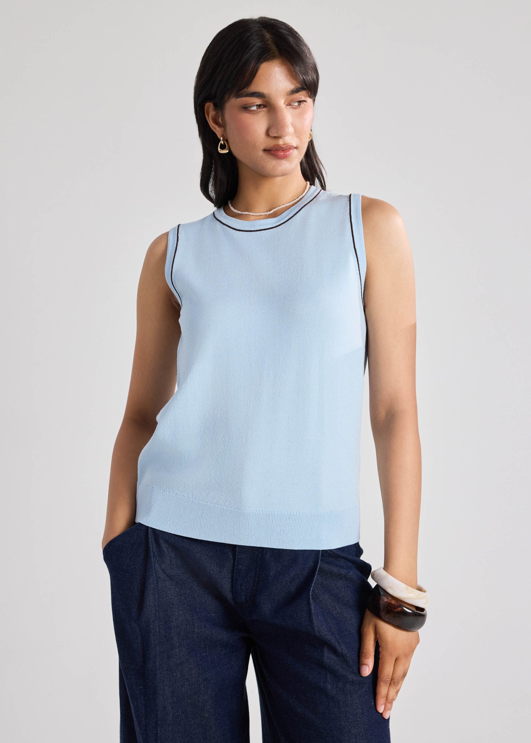Maris Contrast Knit Round Neck Tank - Image 9