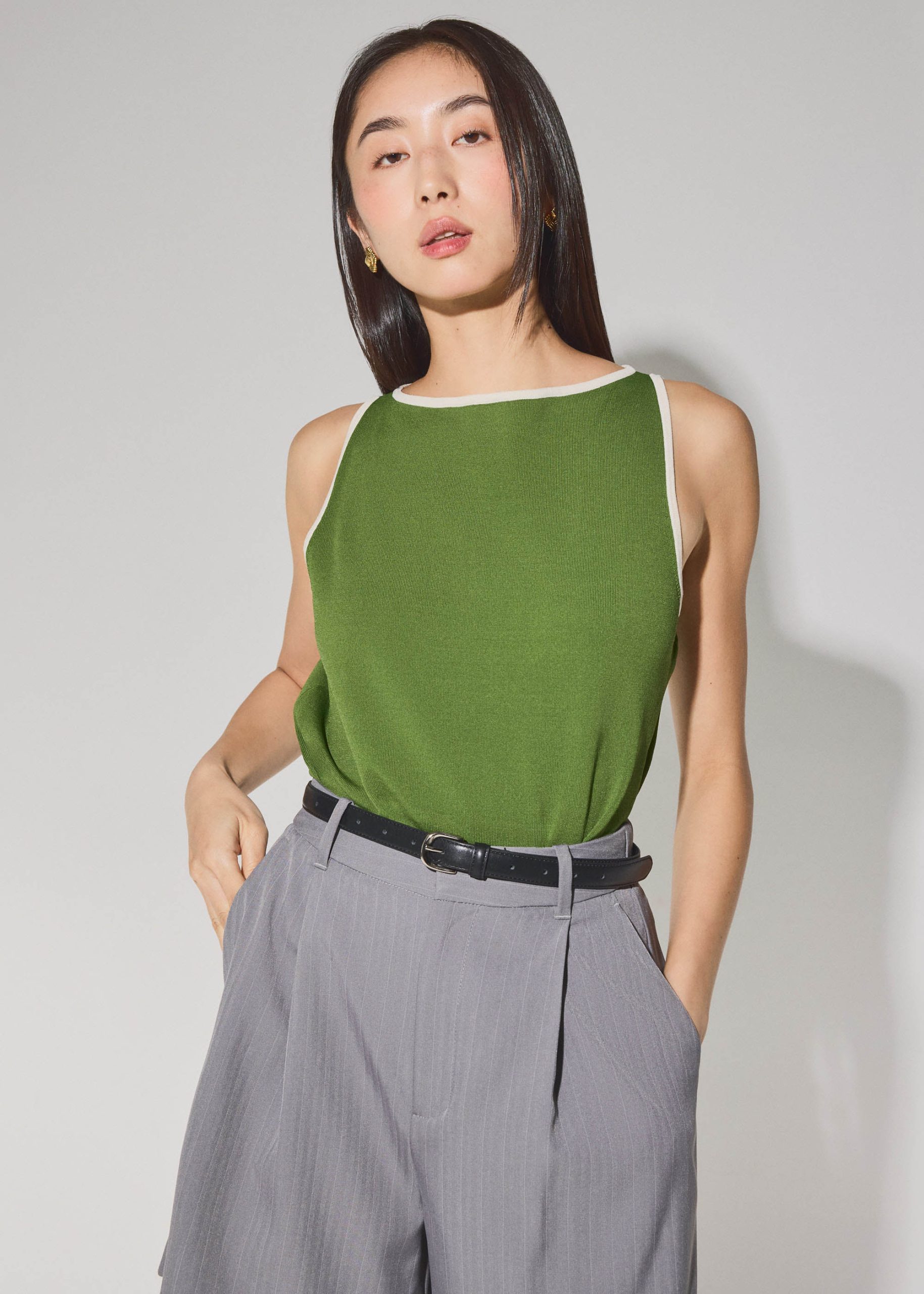 Nikki Relaxed Contrast Knit Boat Neck Tank Top - Image 13