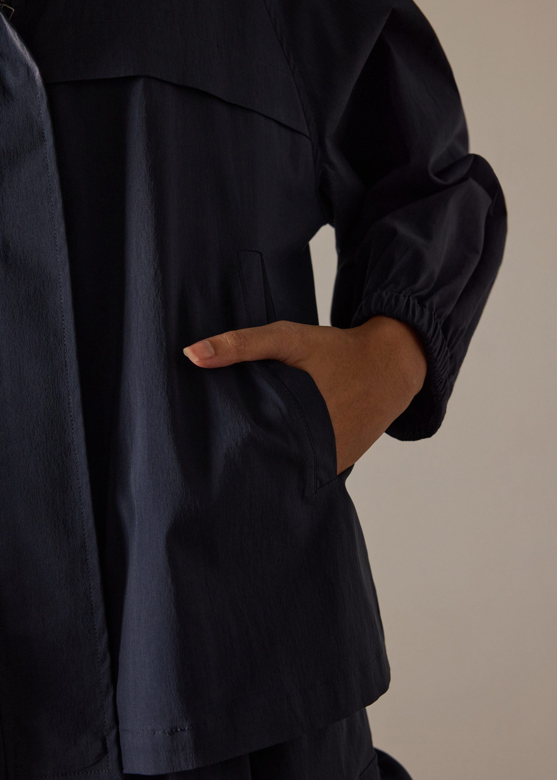Oversized Turtleneck Jacket - Image 7
