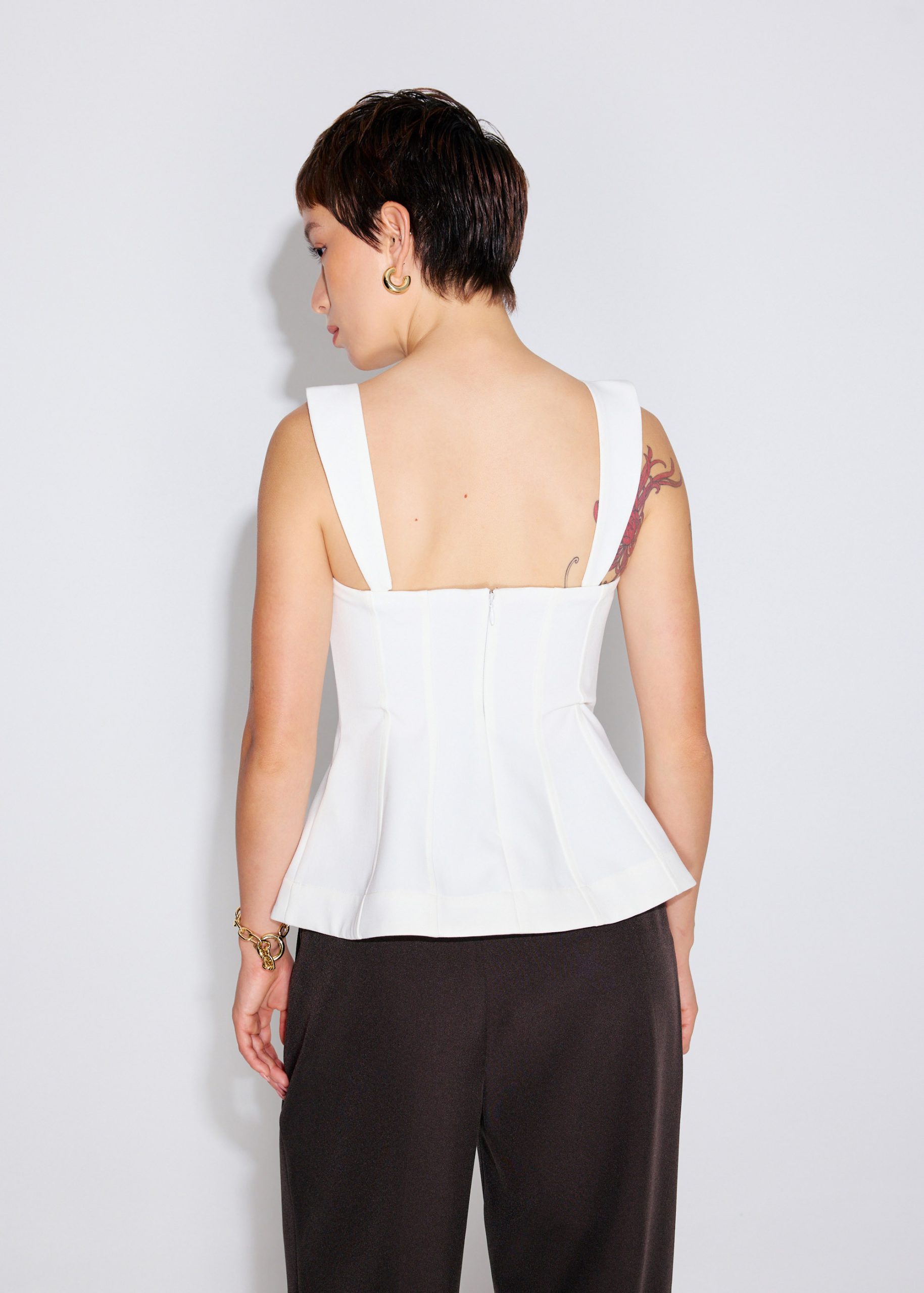 BraFree by LB Bella Detachable Straps Panelled Peplum Top - Image 13