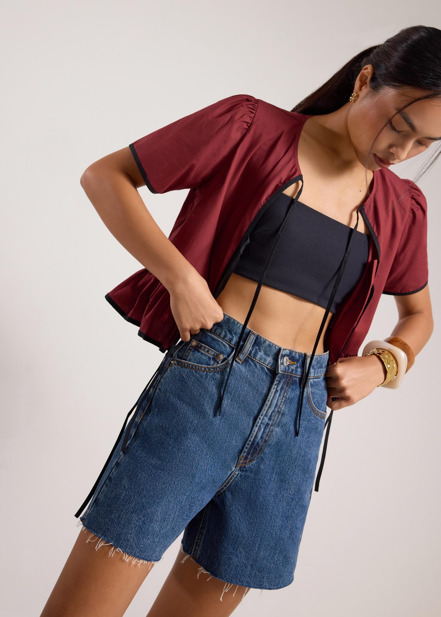 Contrast Piping Round Neck Front Tie Peplum Top - Image 13