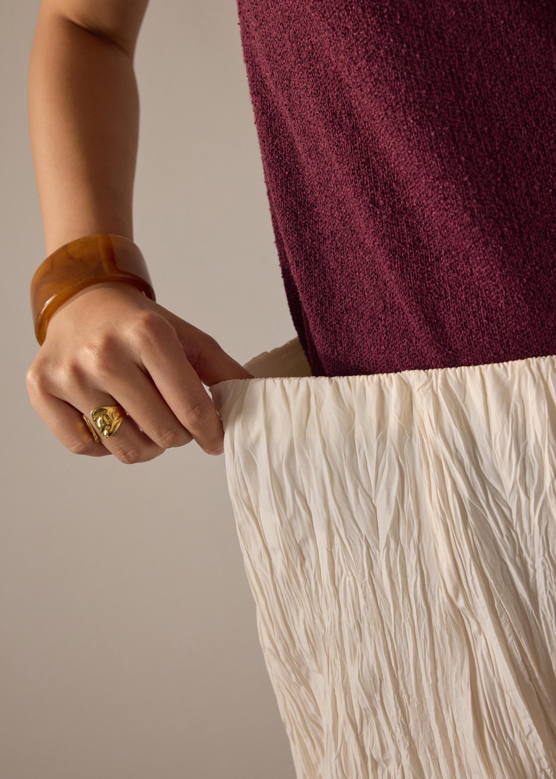 Leila Elastic Crinkled Pleats Flare Maxi Skirt - Image 7