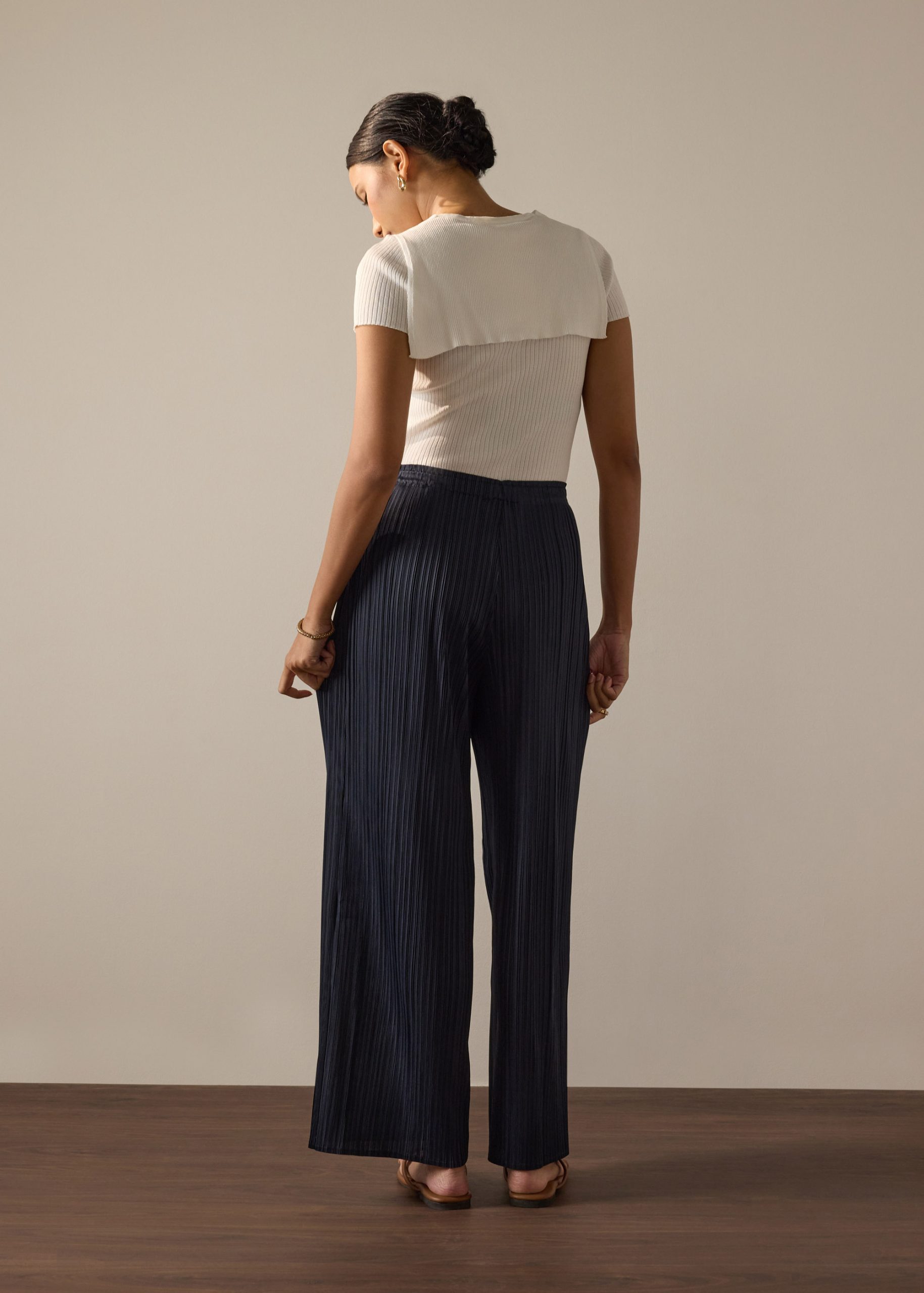 Leggy??Liv Elastic Plisse Straight Leg Pants - Image 6