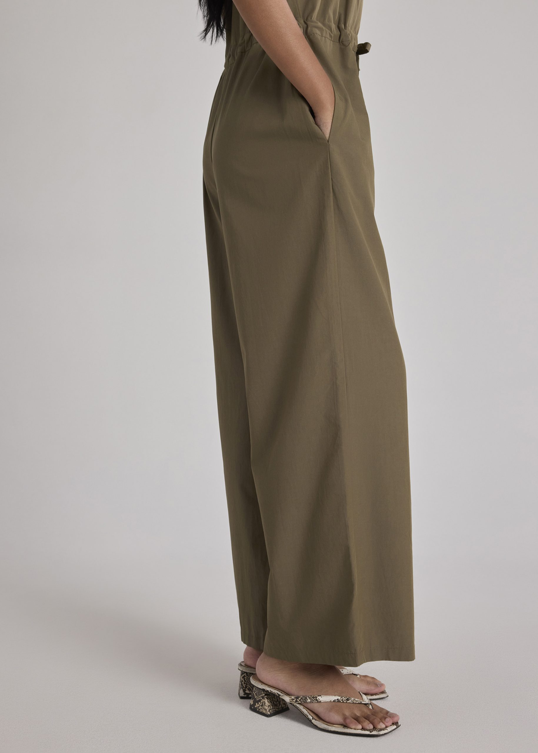 Collared Drawstring Waist Jumpsuit - Image 10