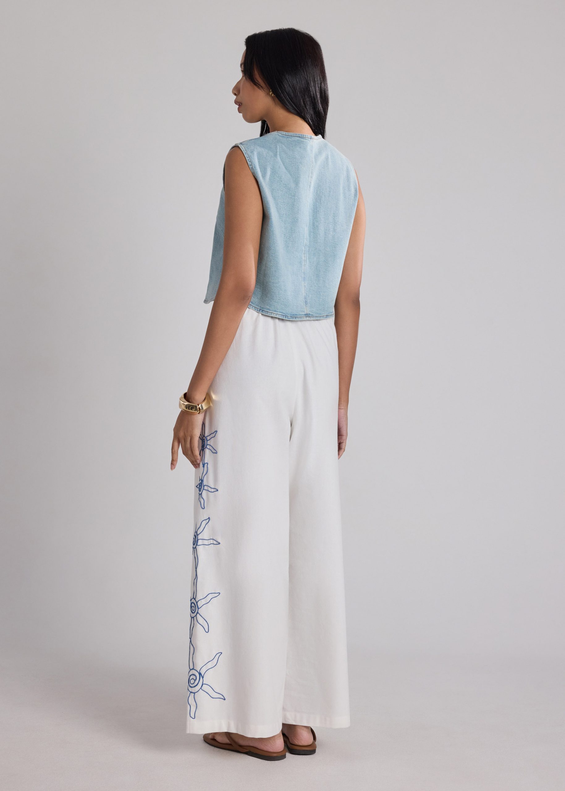 Relaxed Denim Round Neck Button Down Vest Top - Image 13