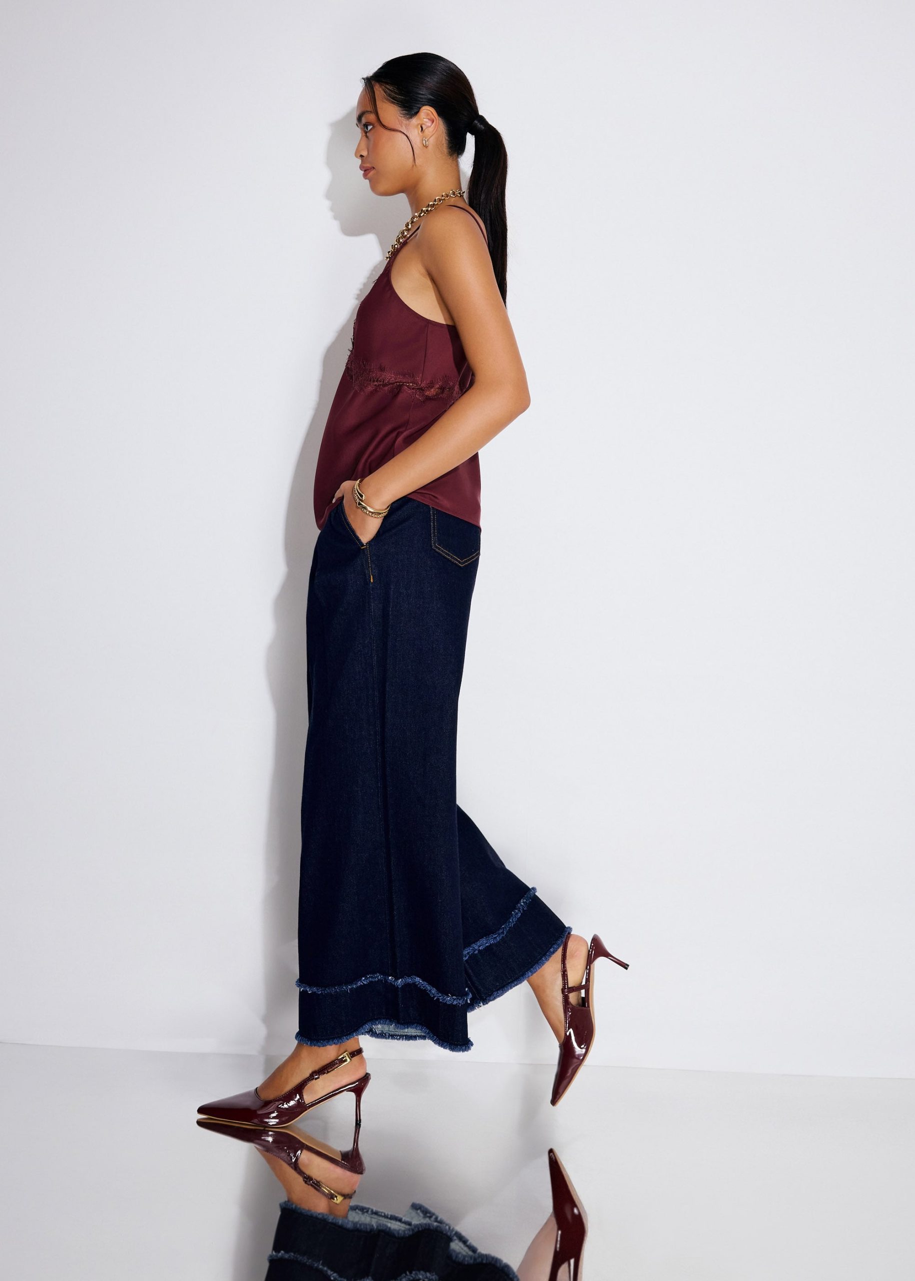 Denim Frayed Hem Mid Waist Wide Leg Jeans - Image 3