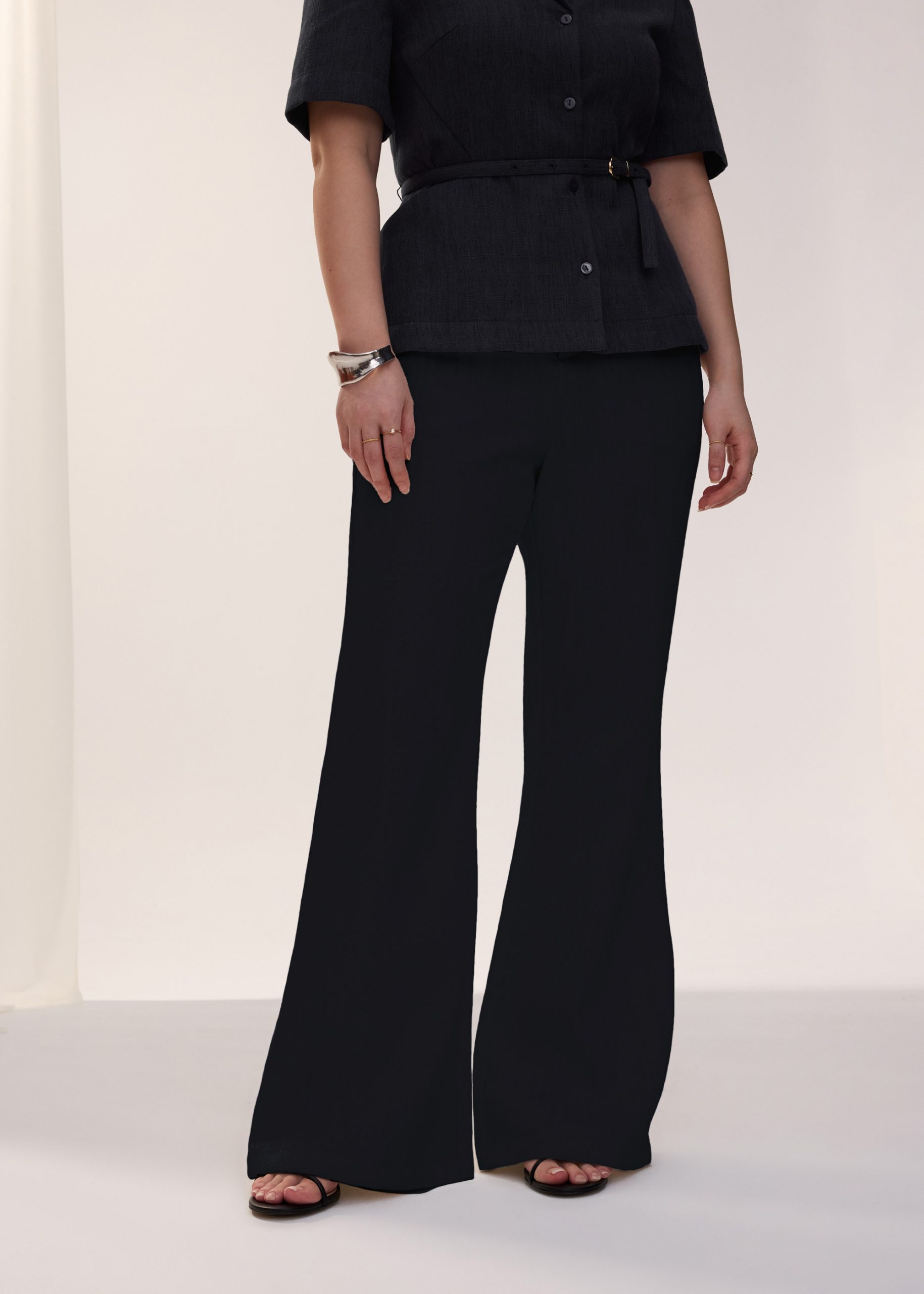 PETITE Leggy??Pvara Textured Flare Pants - Image 8