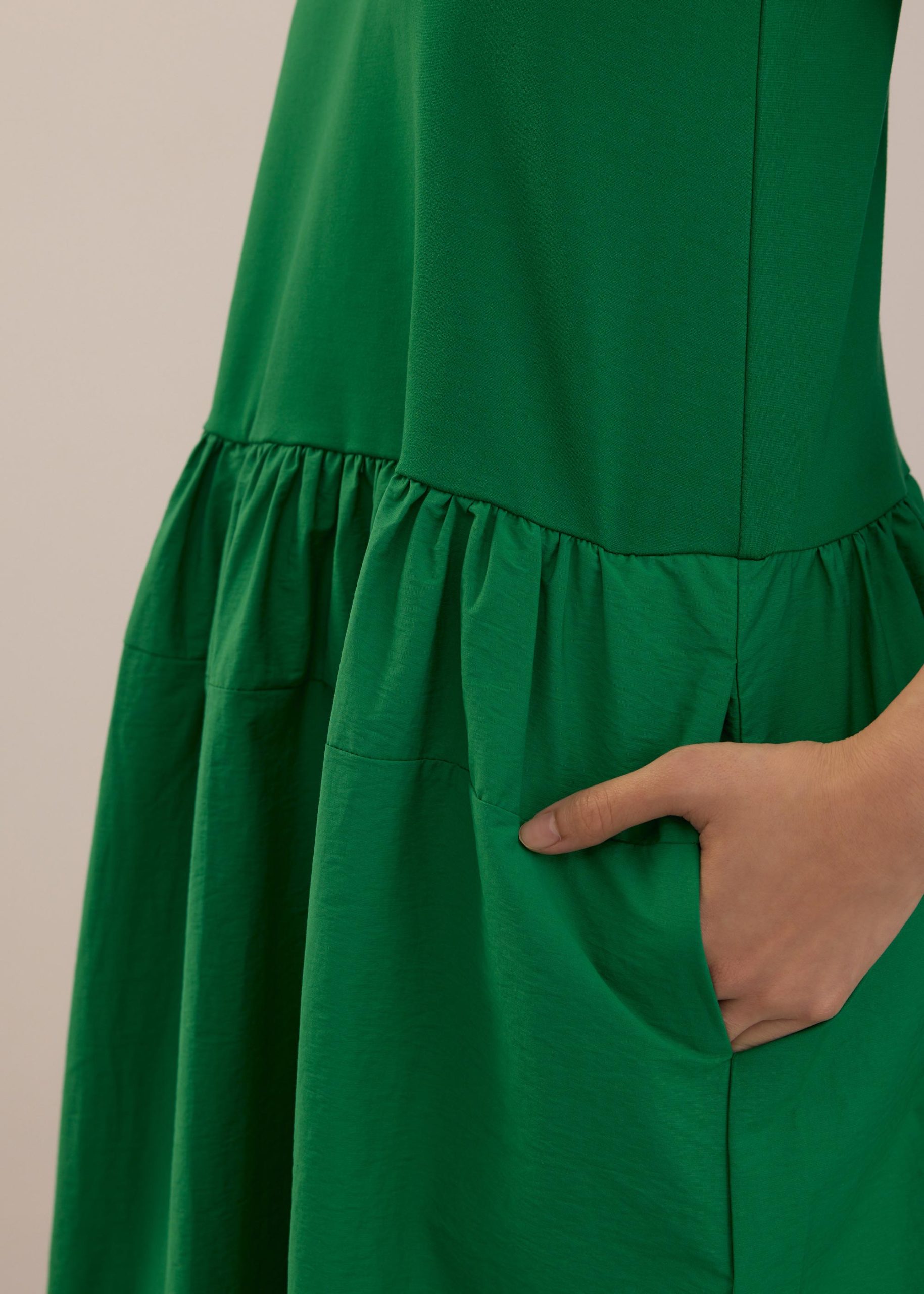 Jersey Round Neck Drop Waist Trapeze Midaxi Dress - Image 10