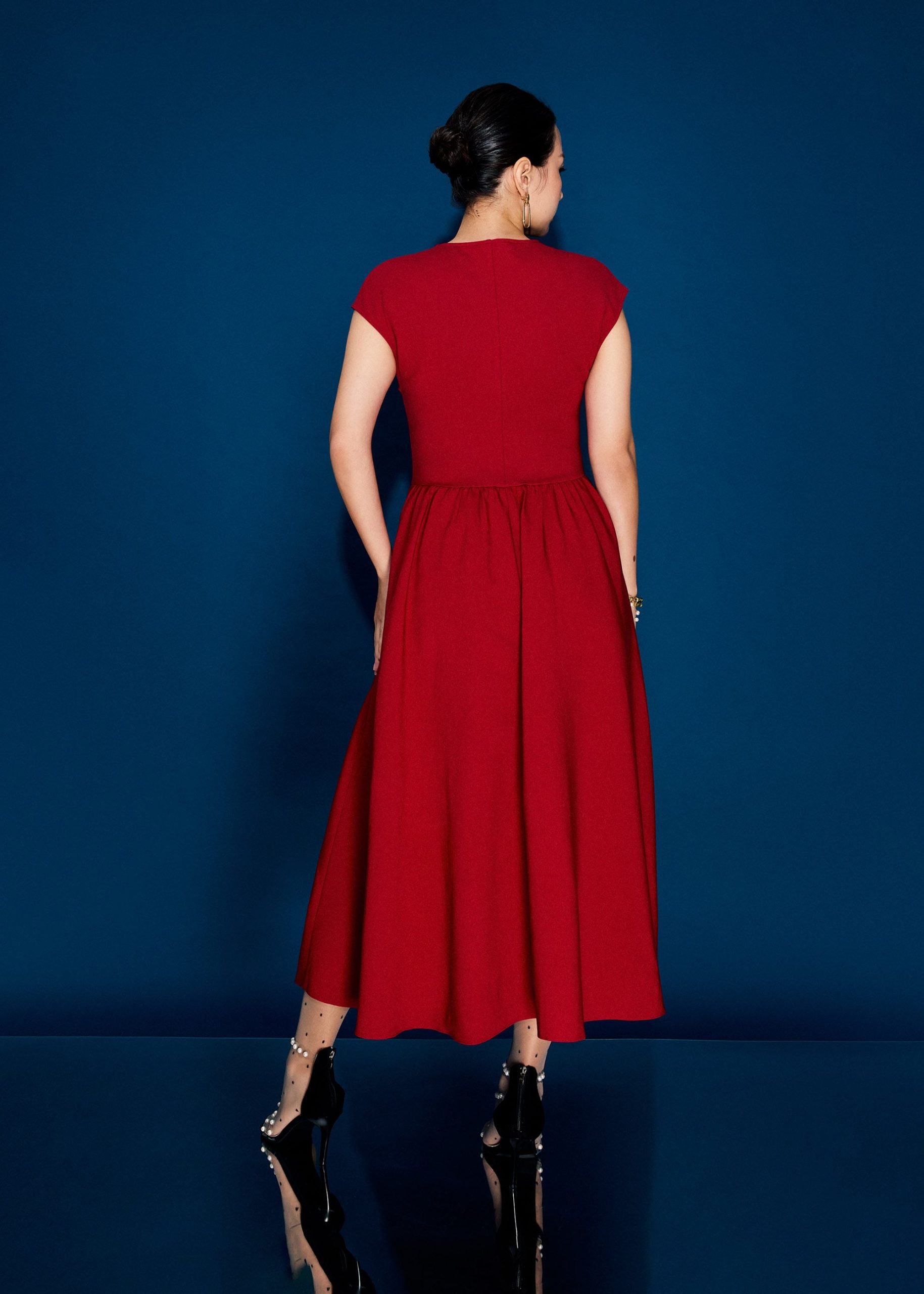 Panelled Mixed Fabric V-Neck Fit & Flare Midaxi Dress - Image 12