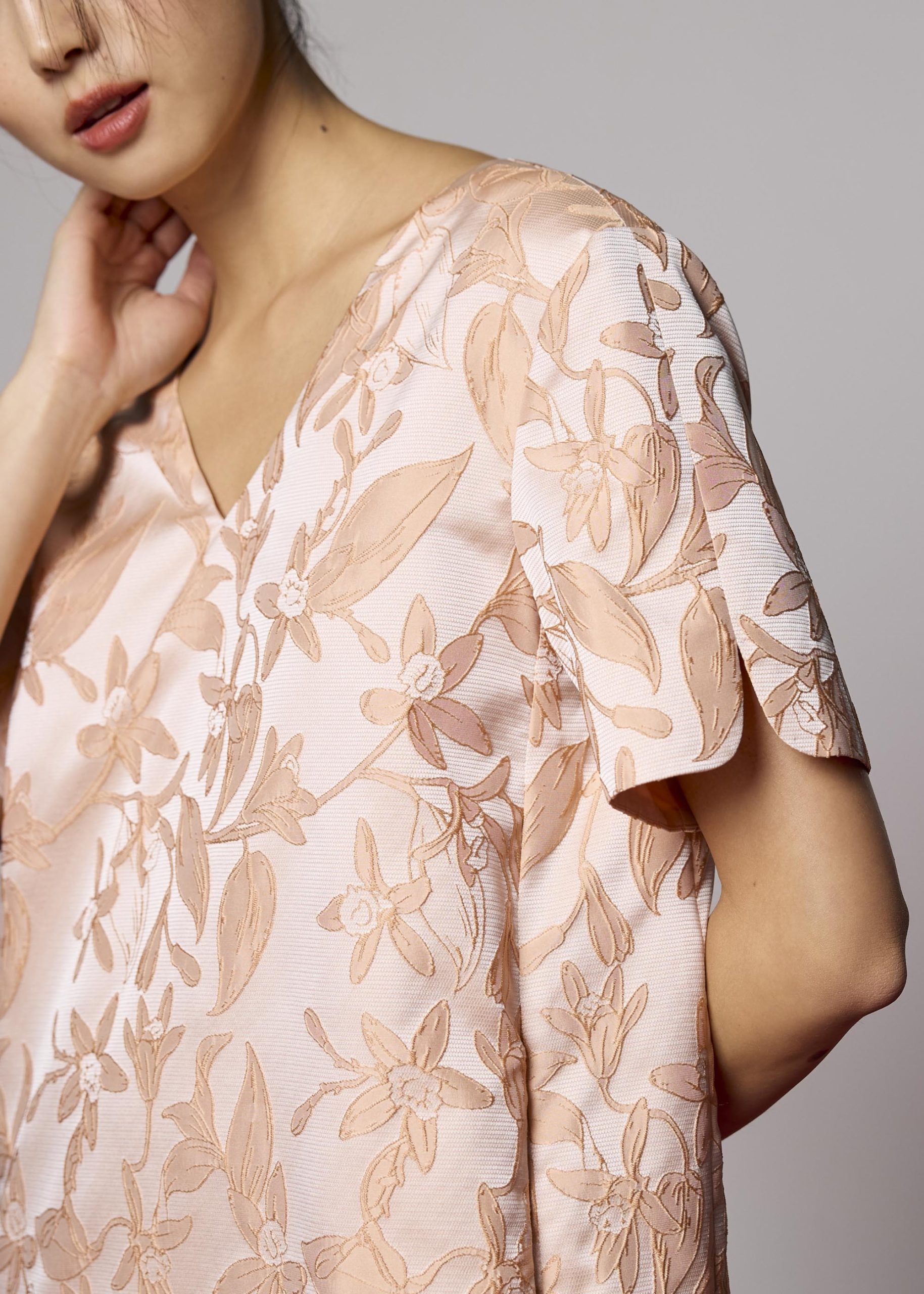 Brocade V-neck Shift Mini Dress - Image 8