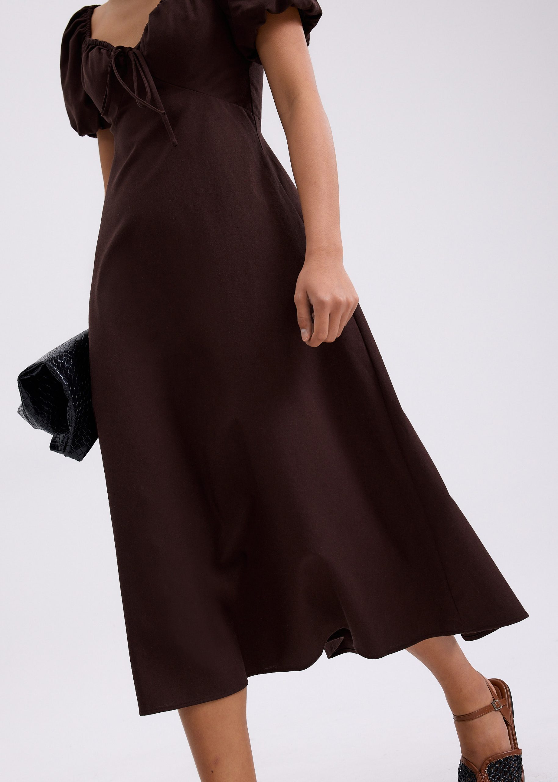 BraFree by LB Linen Sweetheart Puff Sleeve Midaxi Dress - Image 10