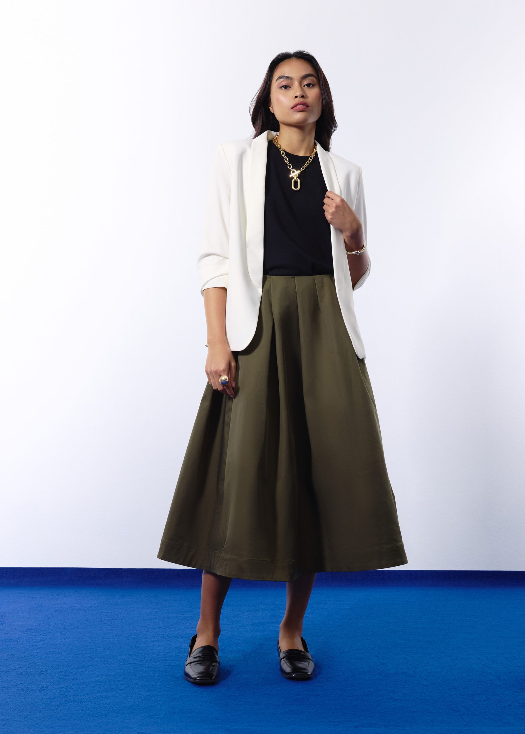 Nycha Taffeta Pleated Flare Midaxi Skirt - Image 15