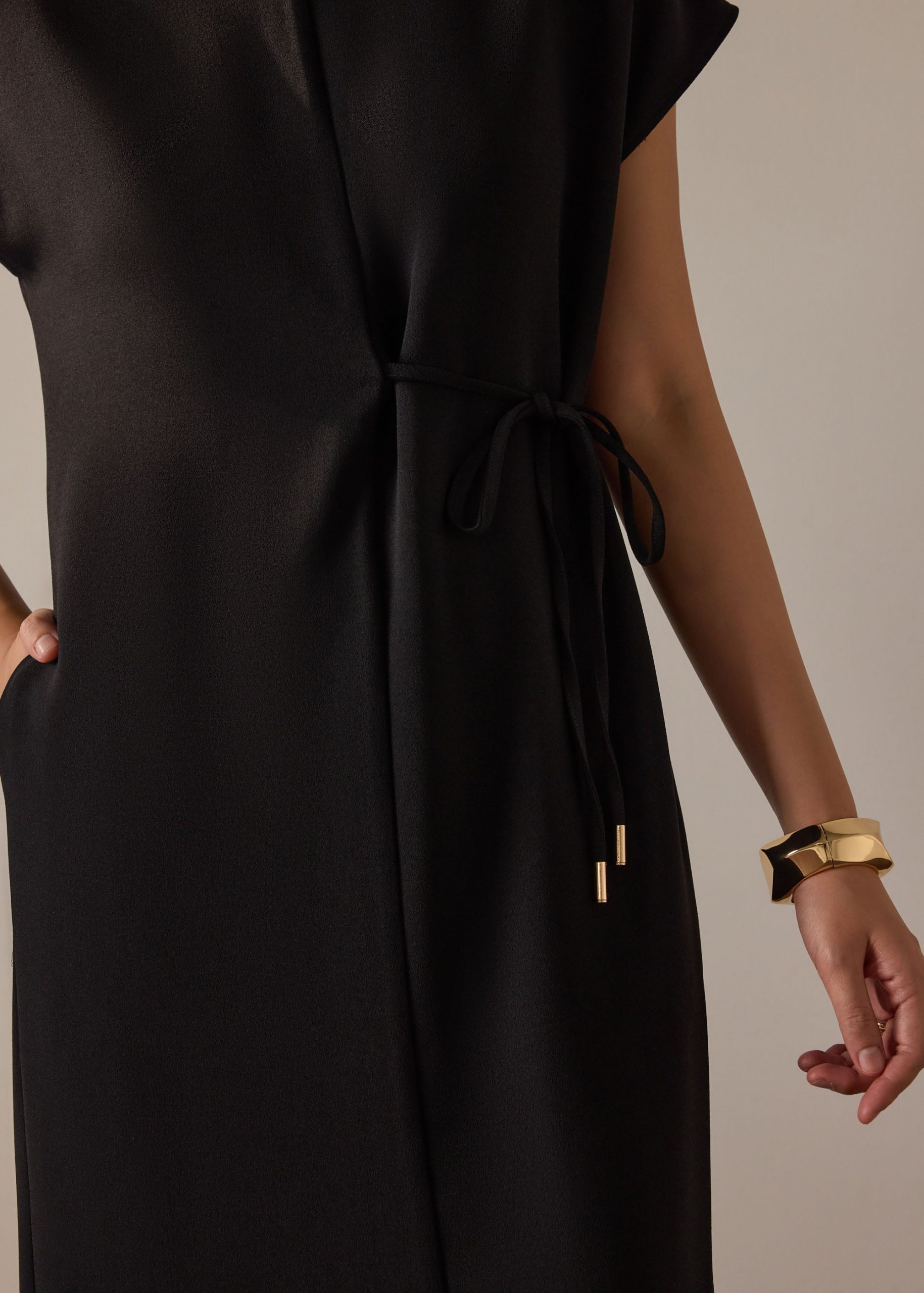 Namtan Crepe Boat Neck Column Midi Dress - Image 2