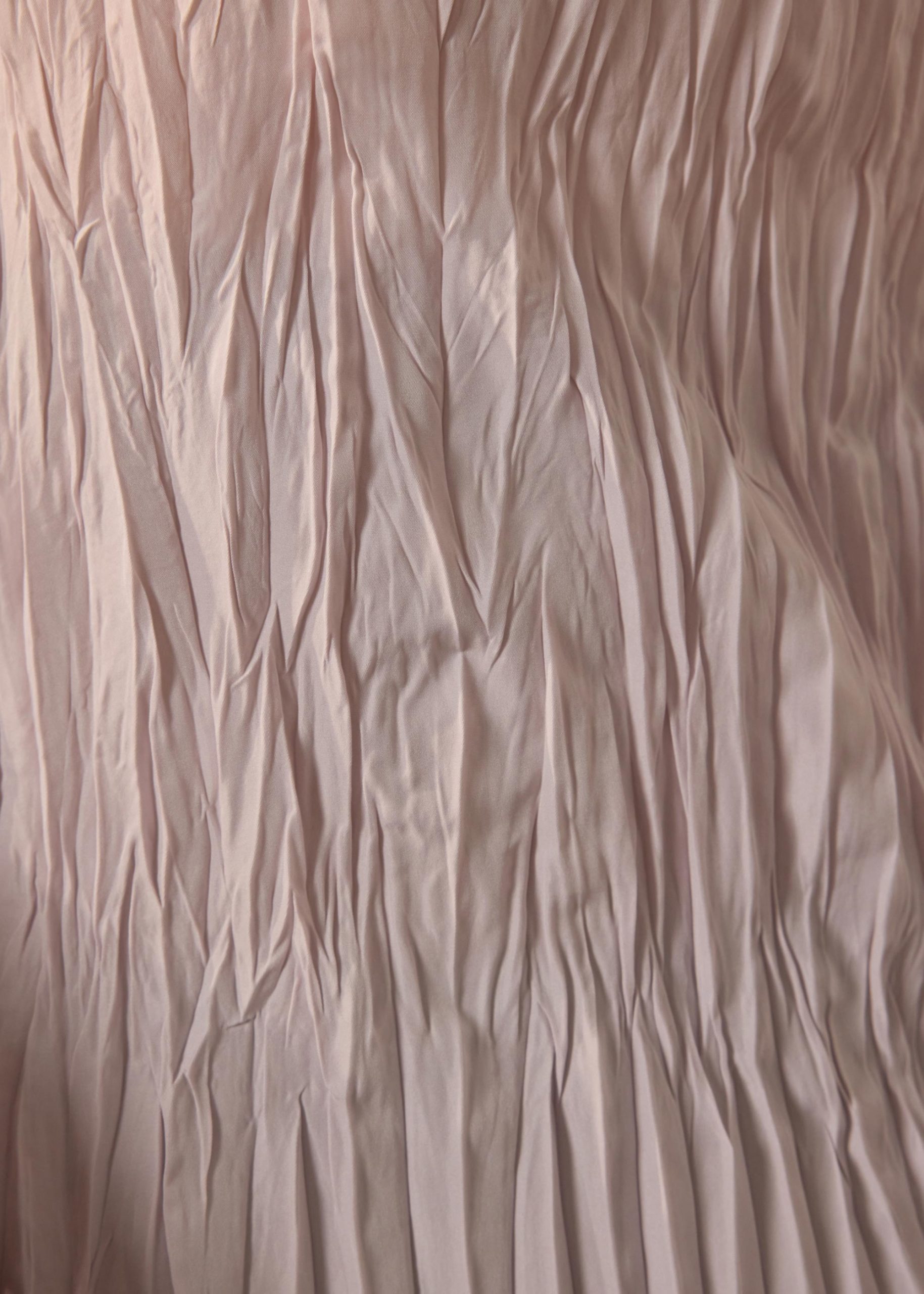 Joanne Crinkled Pleats Asymmetric Hem Top - Image 15