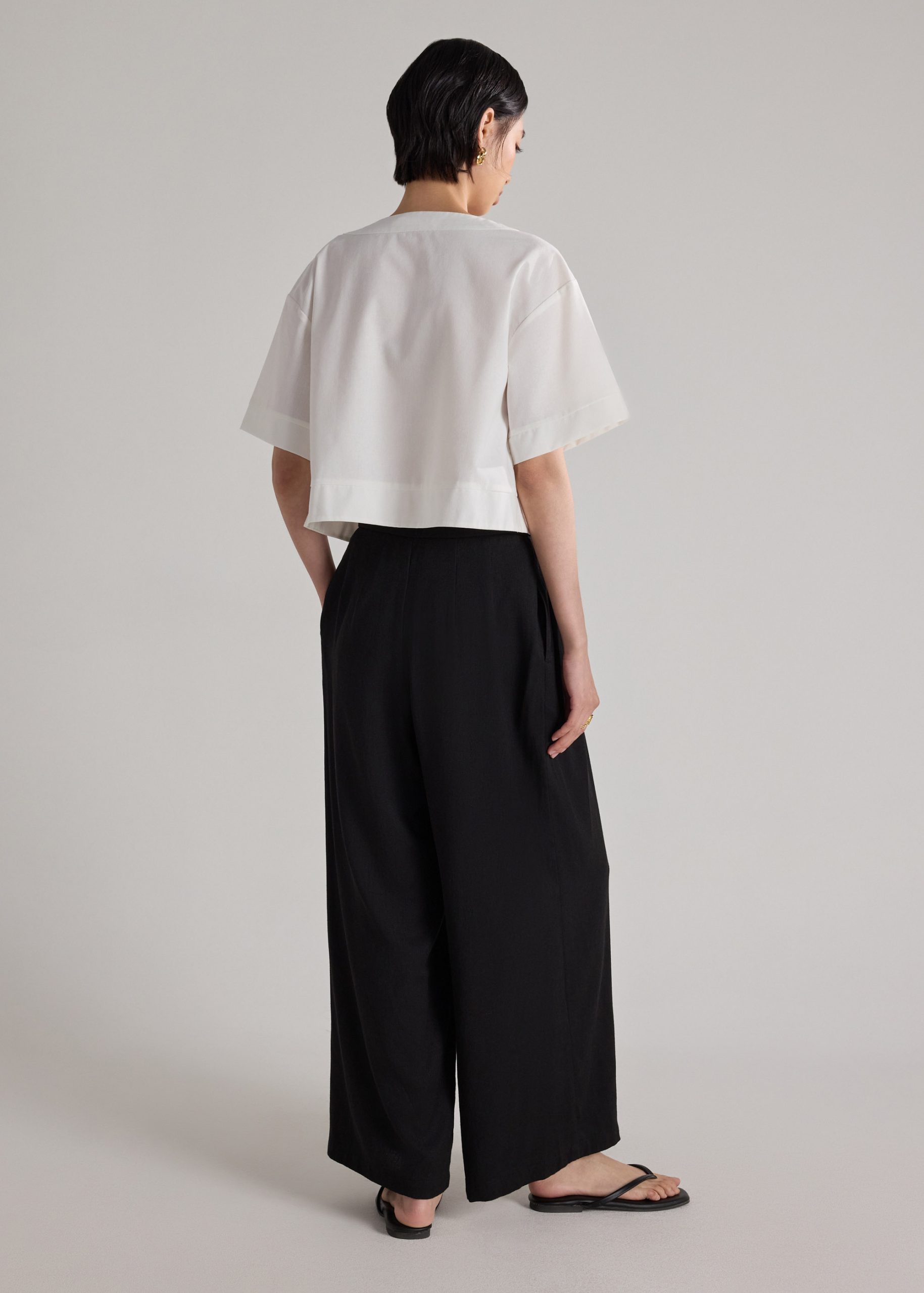 Pleated Wide Leg Pants - Image 3