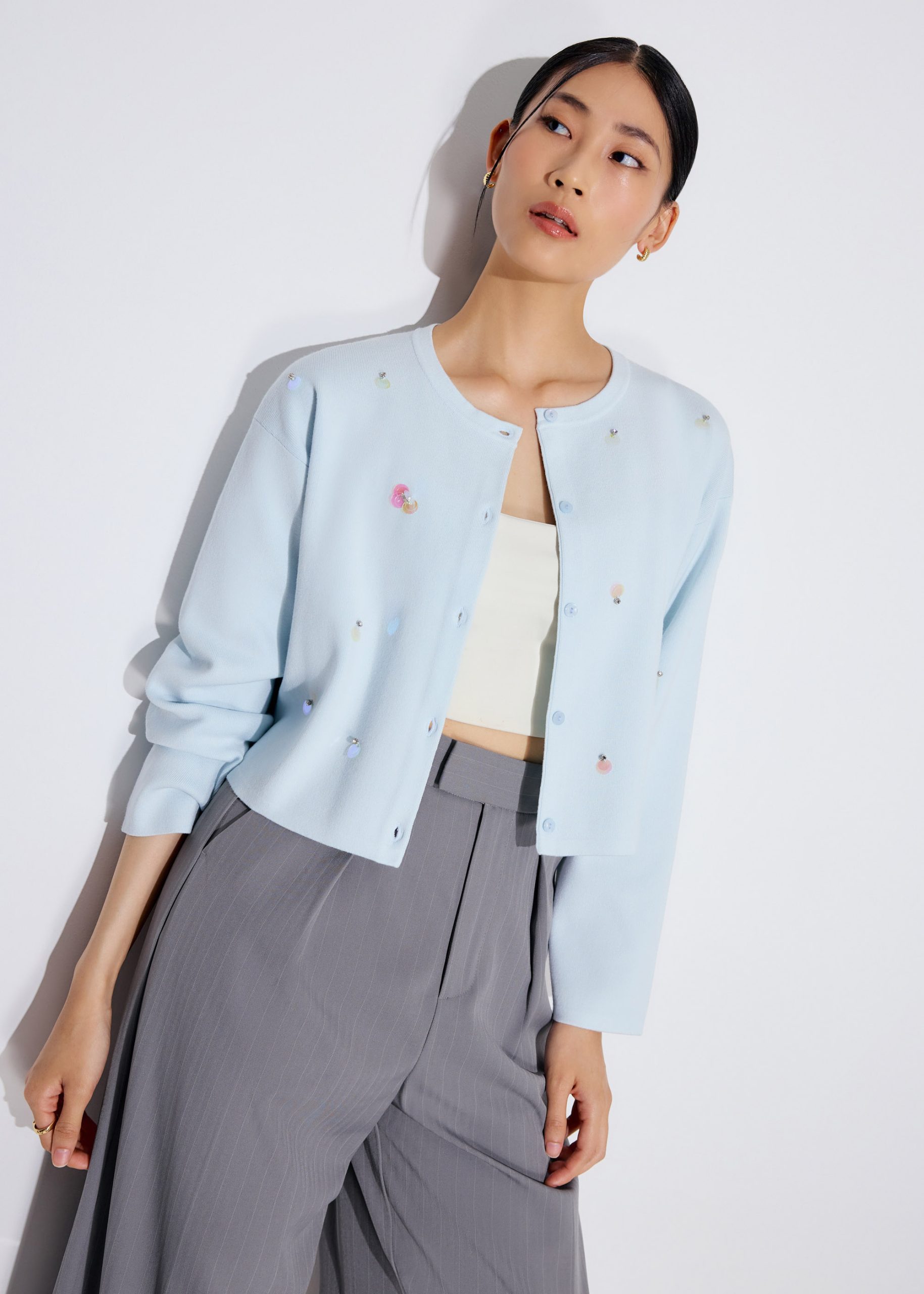 Relaxed Embellished Round Neck Cardigan - Image 13