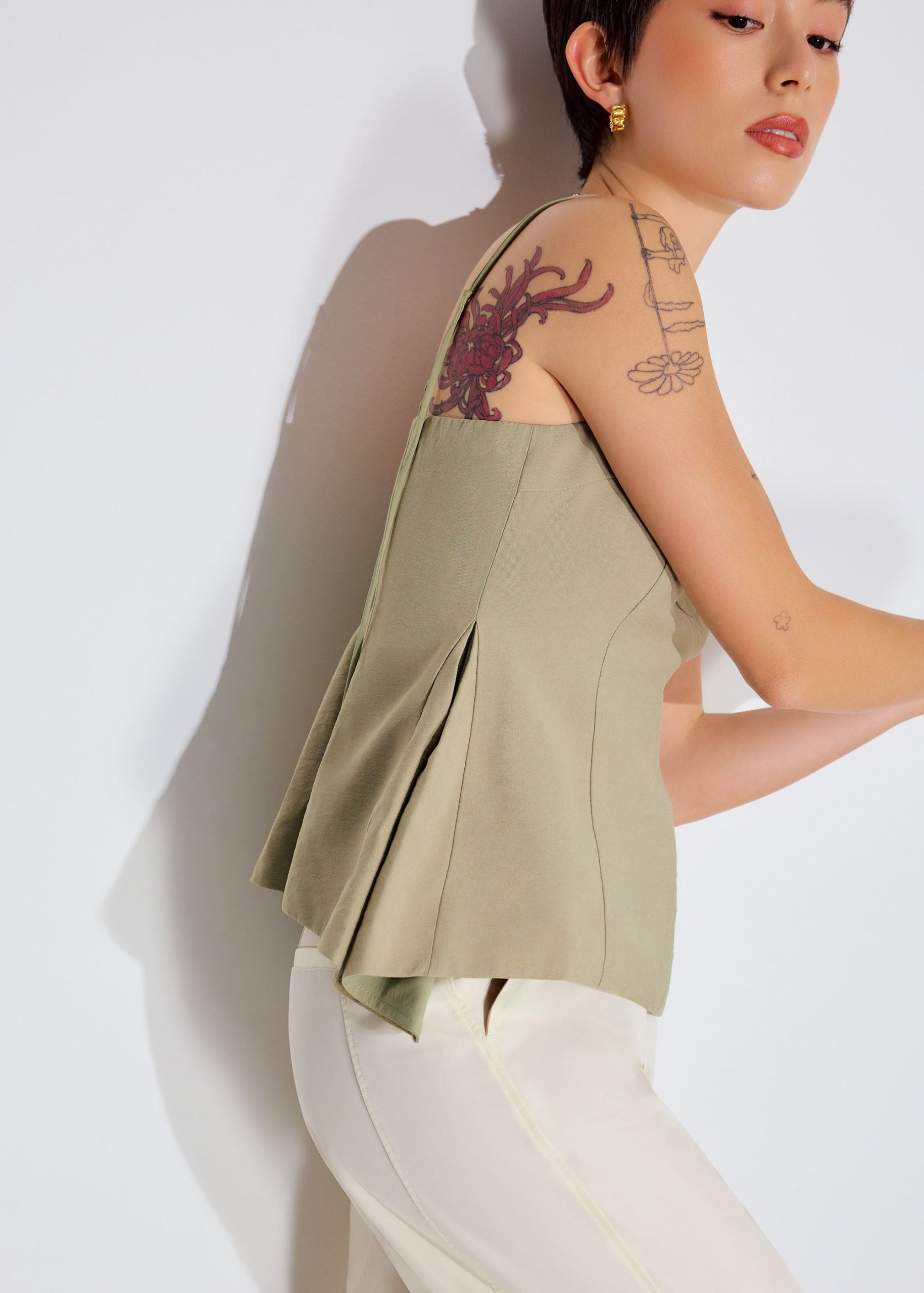 Textured Panelled V-neck Peplum Top - Image 9
