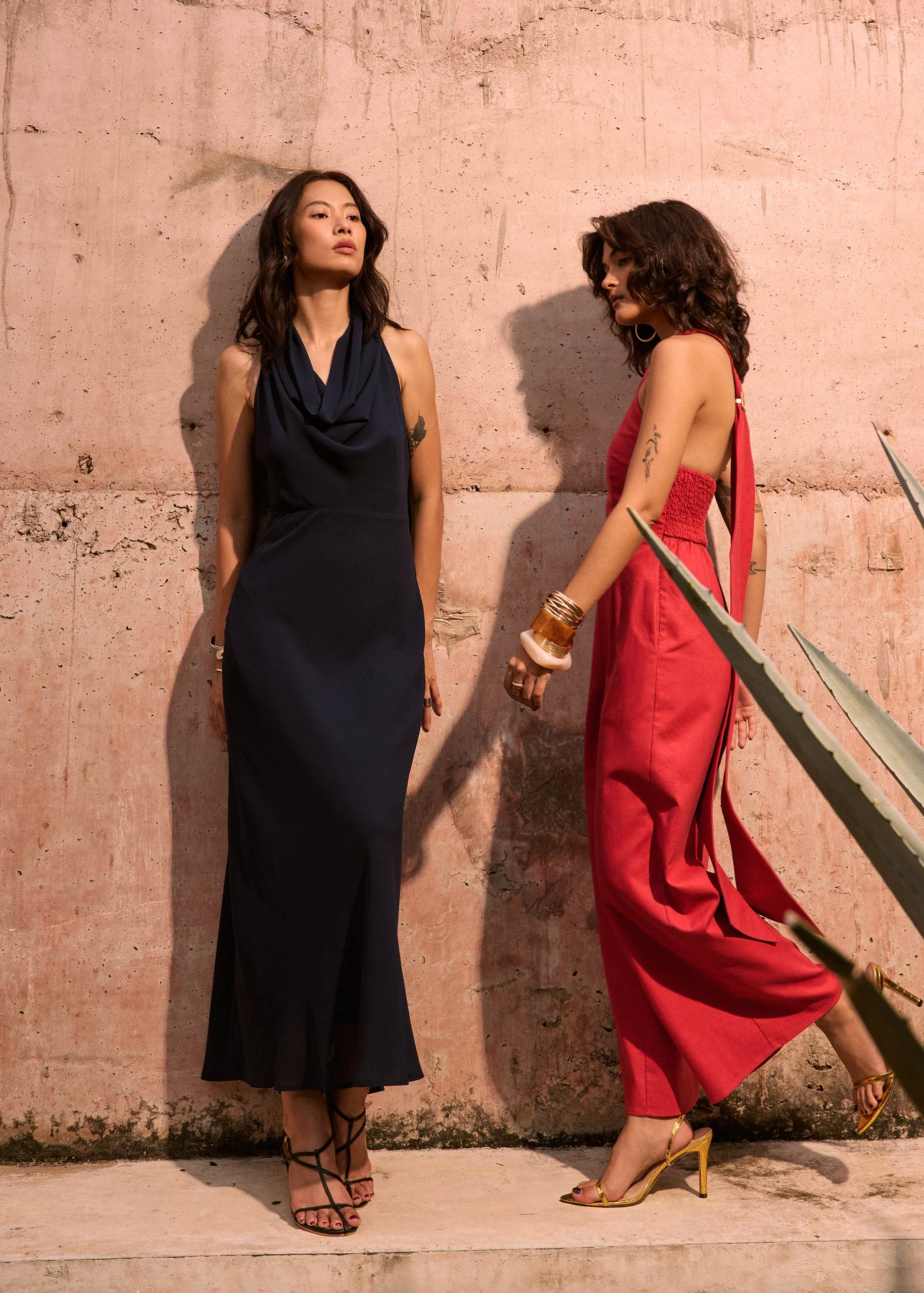 BraFree by LB Multi-way Linen Halter Jumpsuit - Image 16