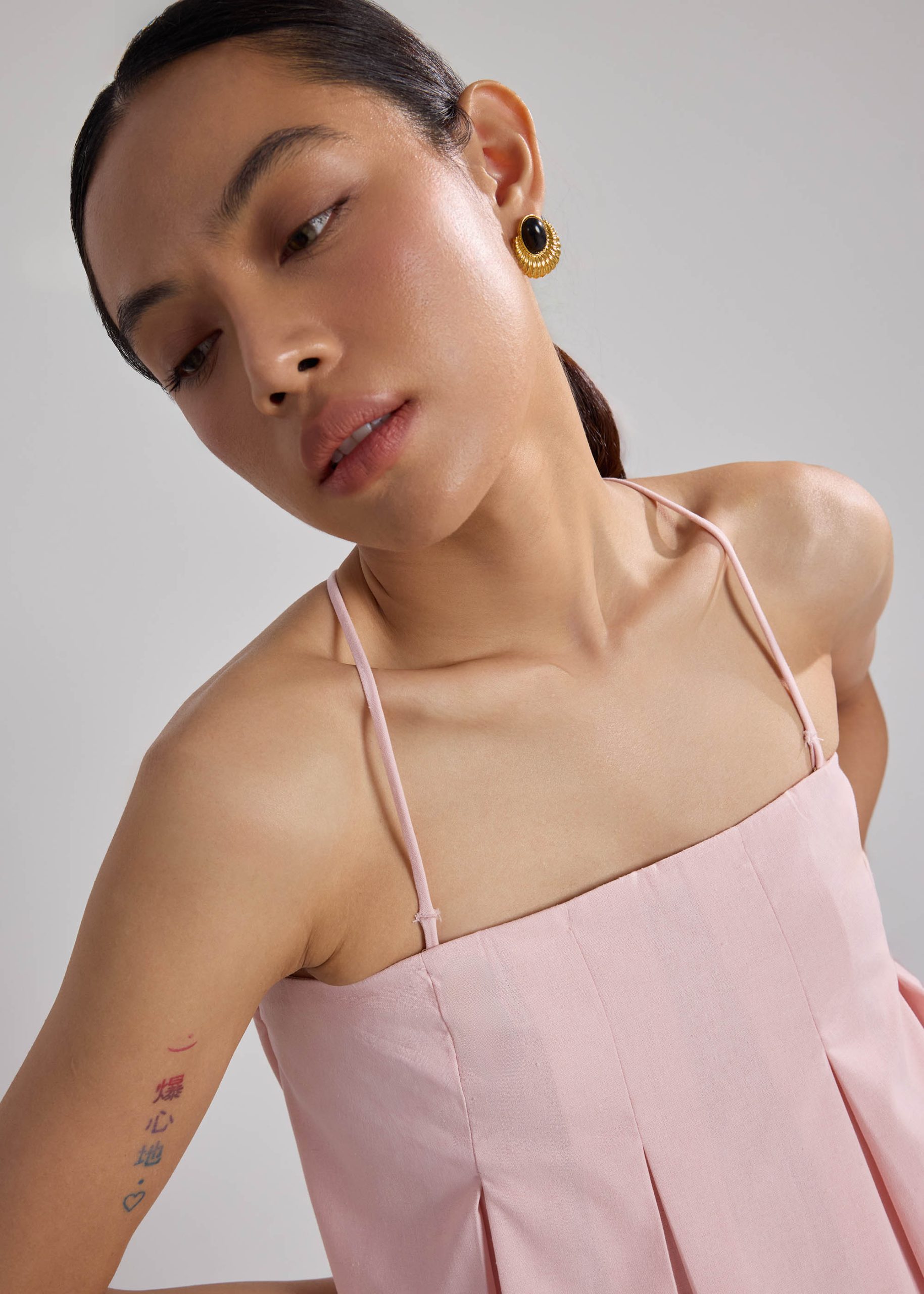 Box Pleat Top With Detachable Straps - Image 12