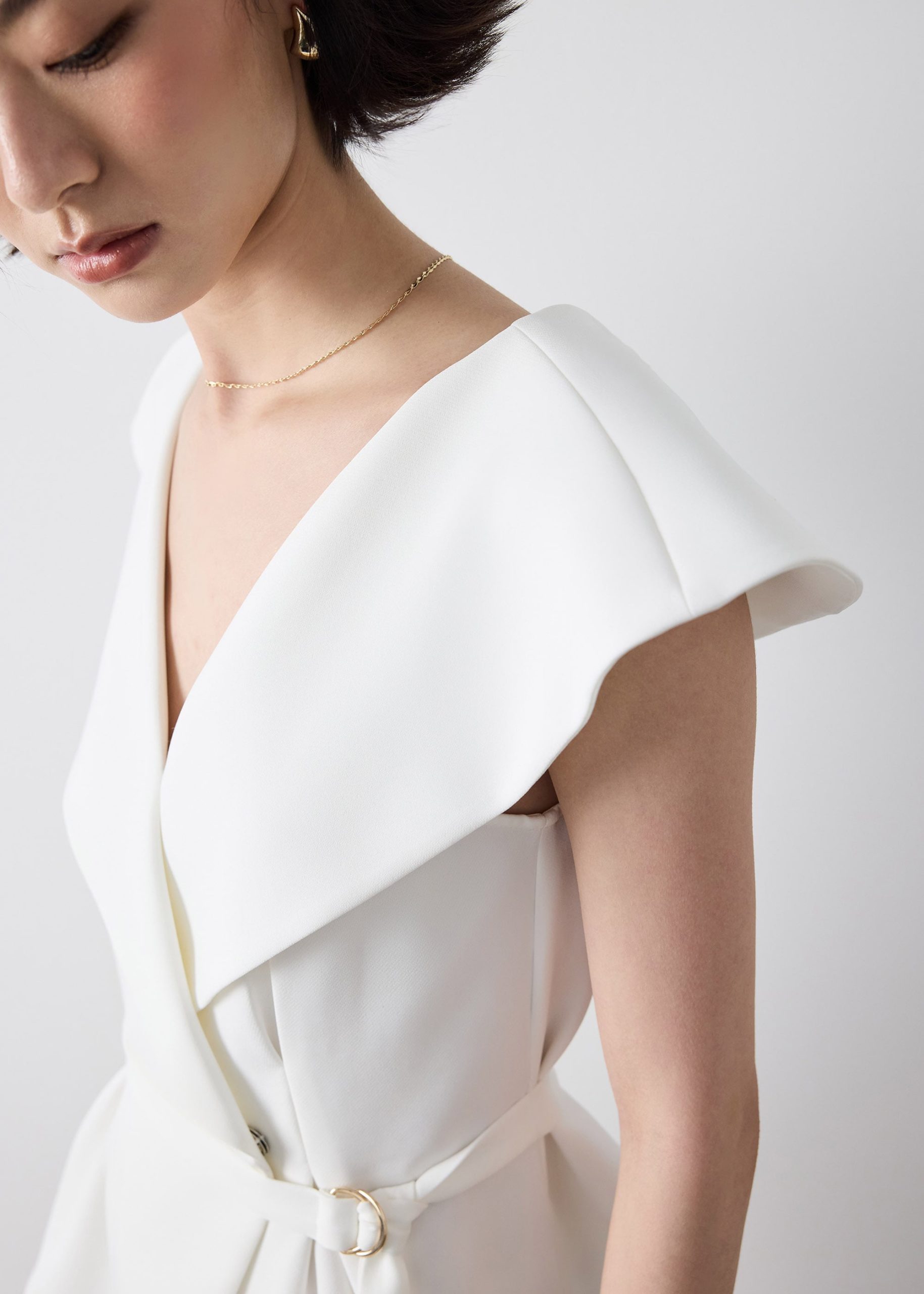 Aura V-neck Top With Belt - Image 13