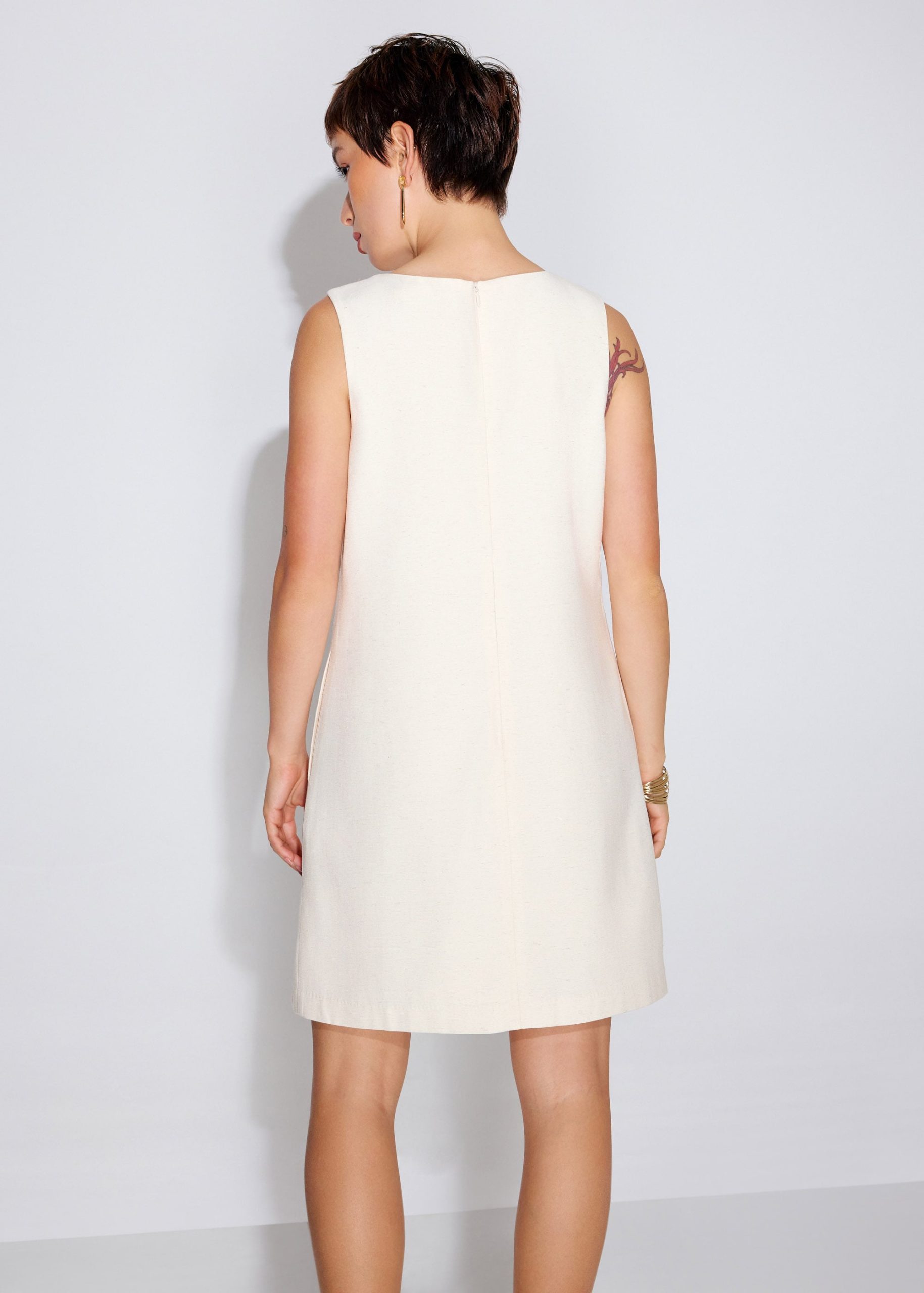 Textured Sweetheart Shift Mini Dress - Image 6