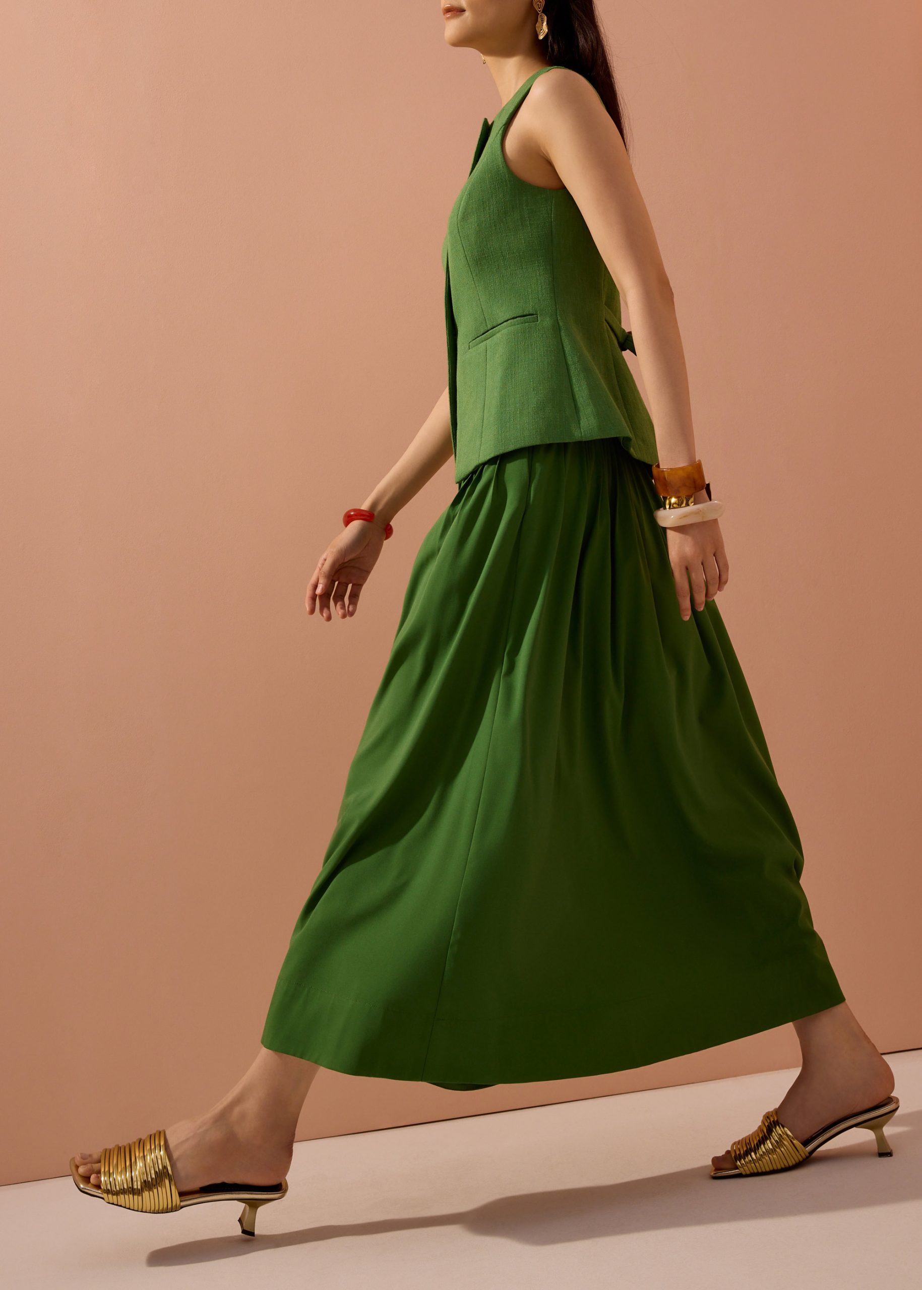 Kate High Waist Pintuck Flare Maxi Skirt - Image 11