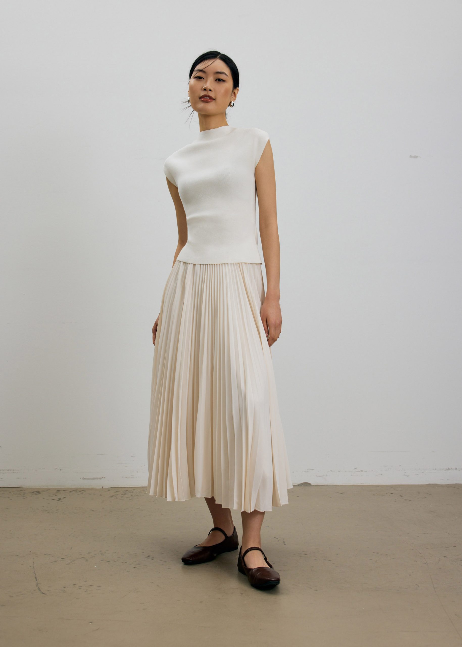 Wei Elastic Sunray Pleated Midaxi Skirt - Image 21