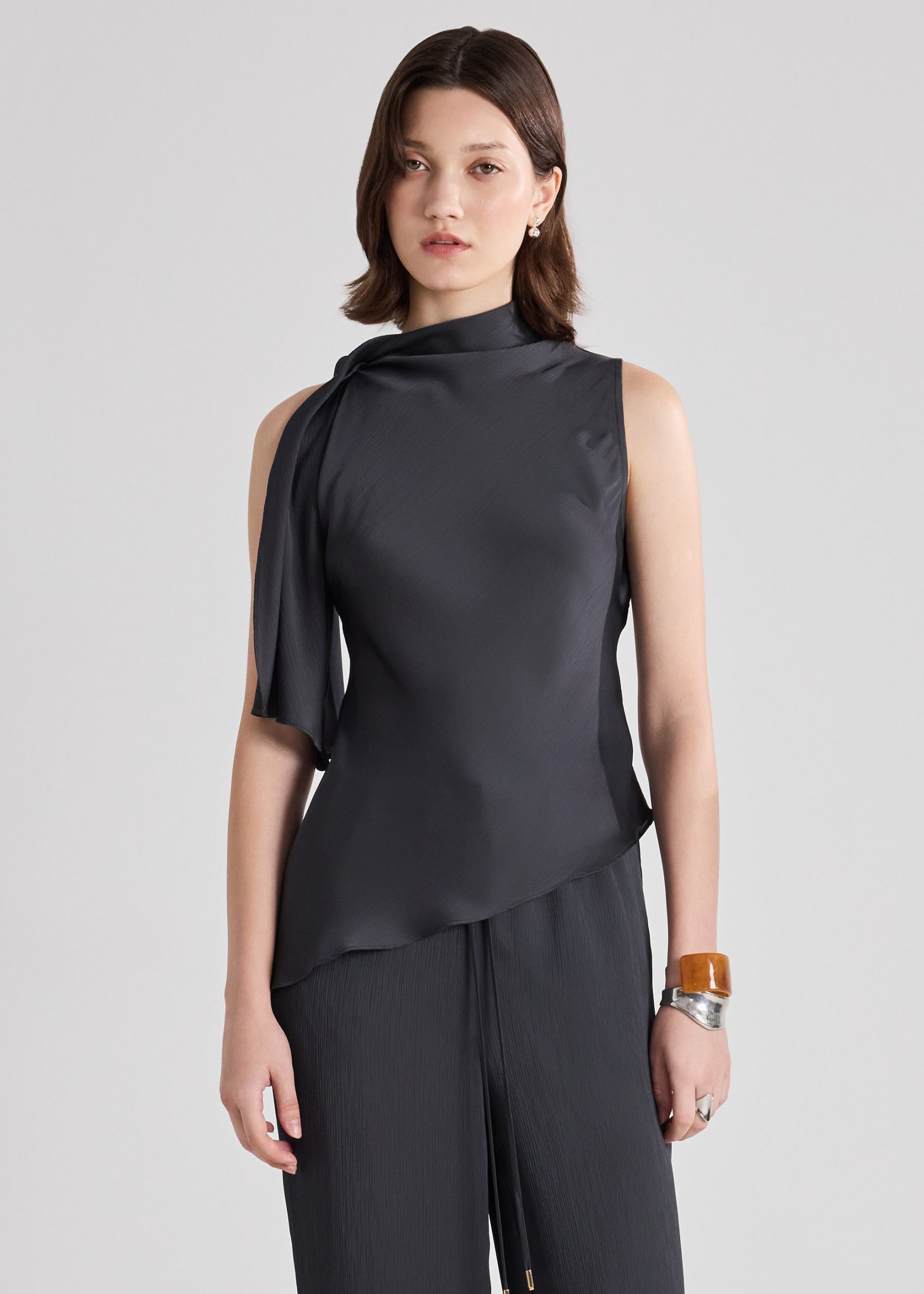 Kyuri Crinkled Satin Top - Image 3