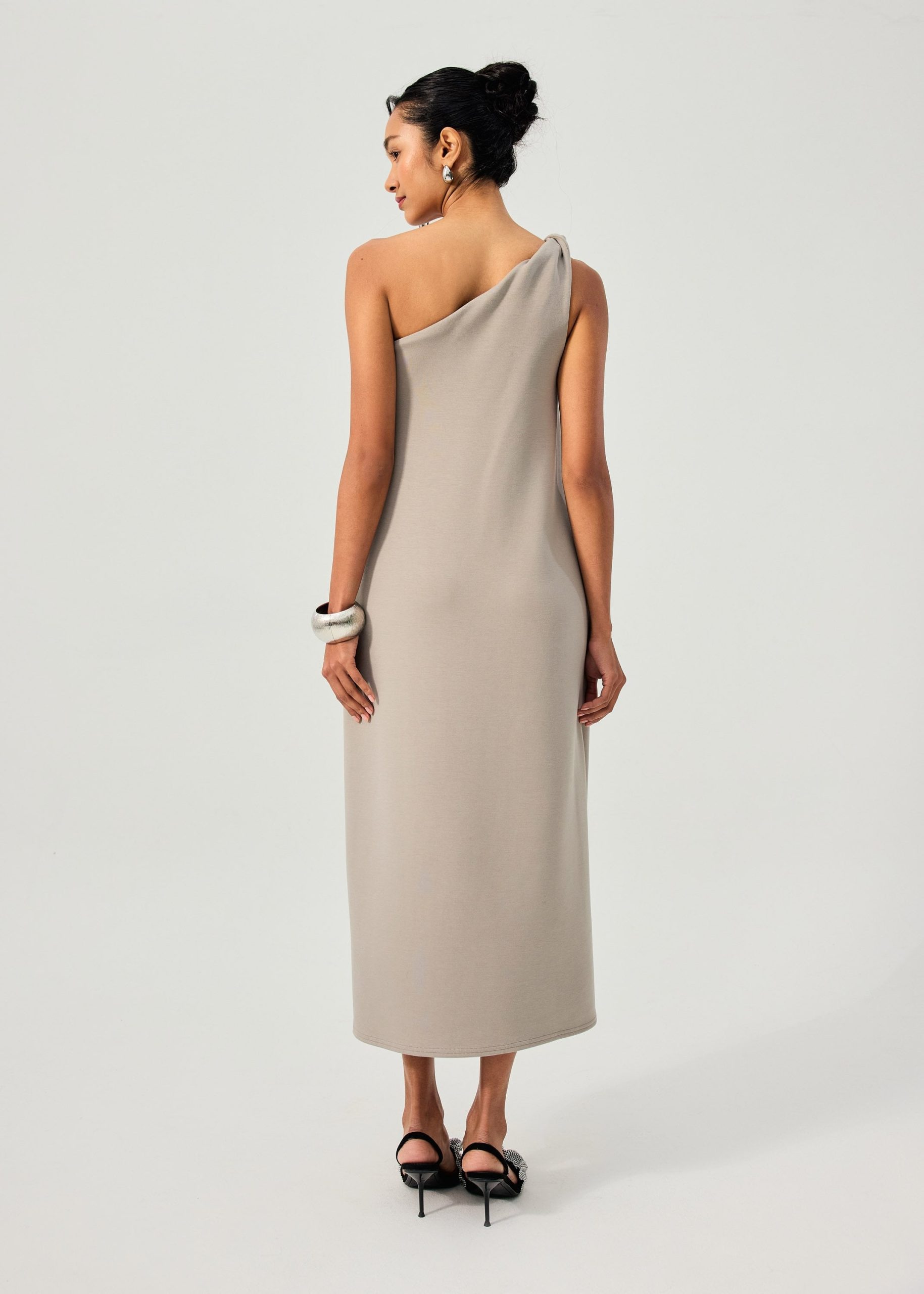 Tencel Shoulder Twist Toga Cocoon Maxi Dress - Image 10