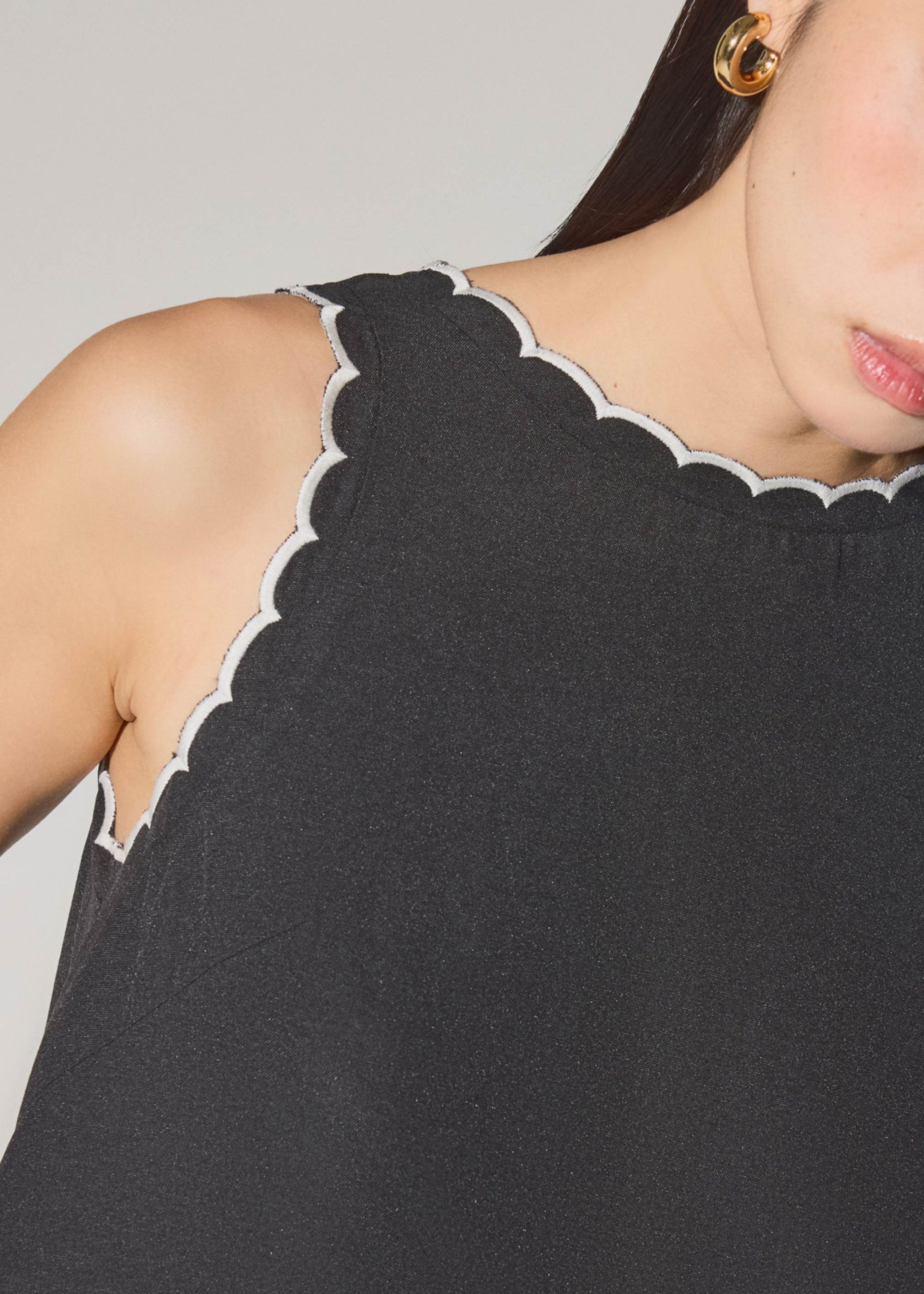 Cotton Scallop Edge Boat Neck Shift Mini Dress - Image 3