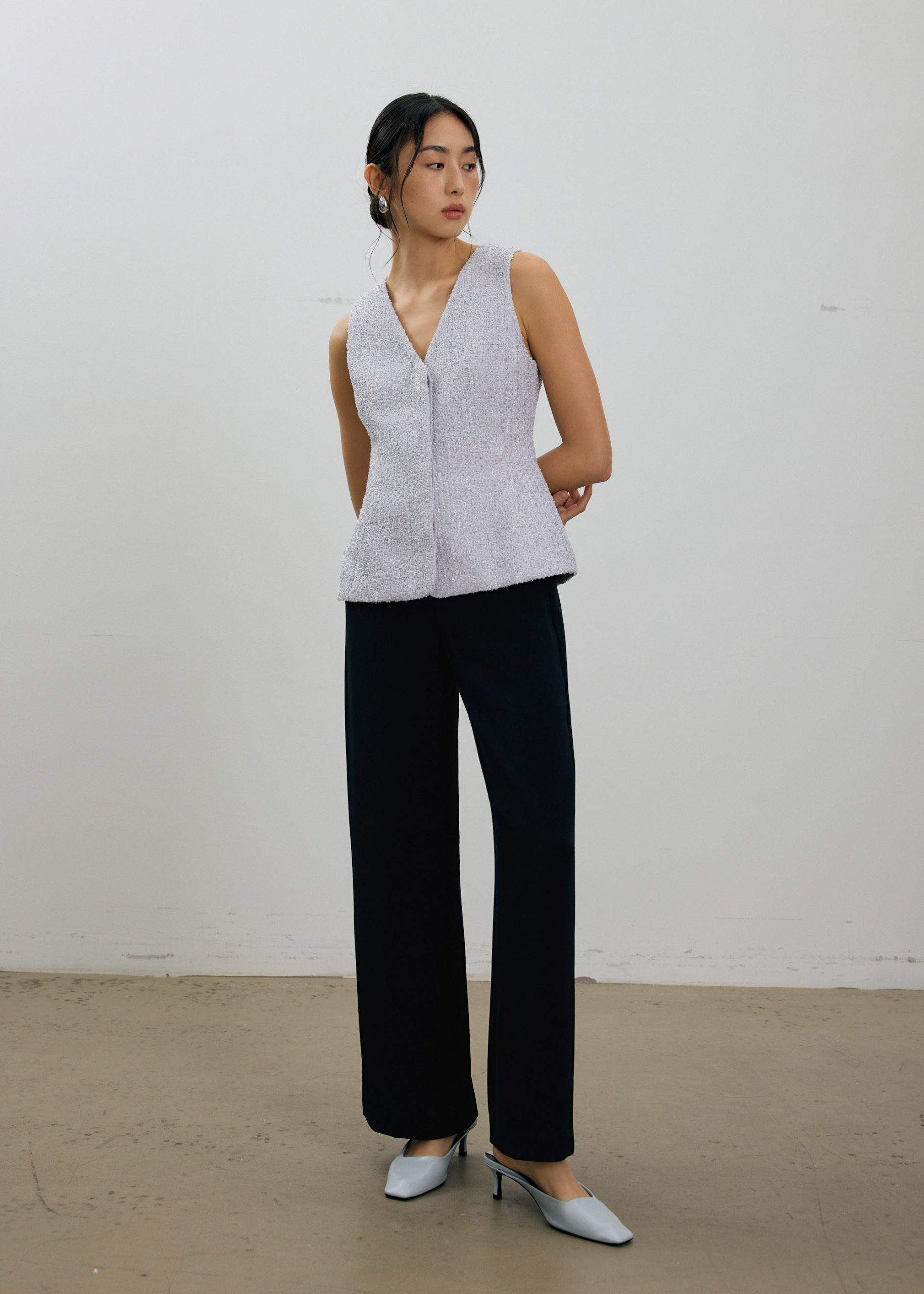 Fumiko Ribbon Tweed Vest Top - Image 11