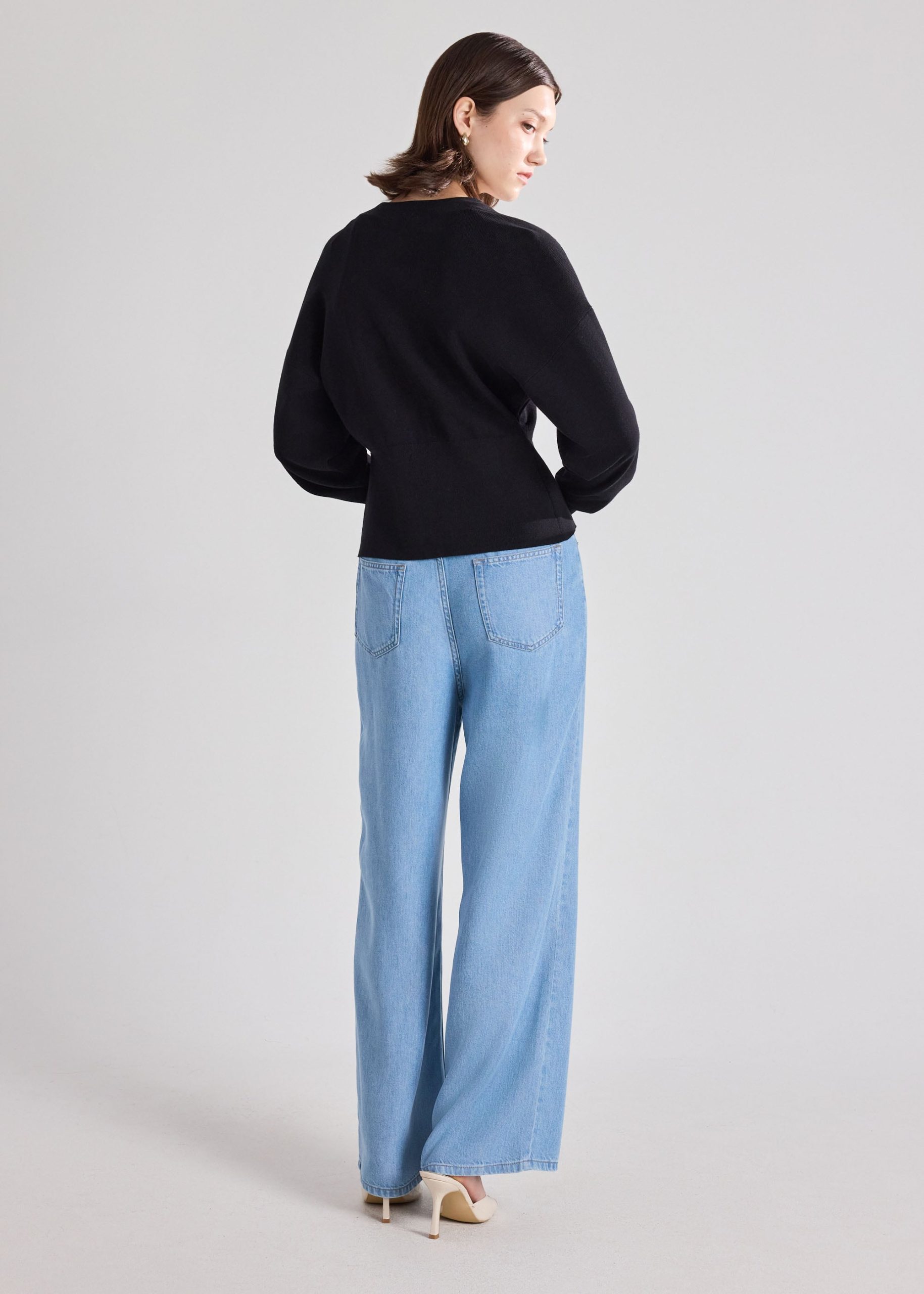 Priyanka Knit Cardigan - Image 3