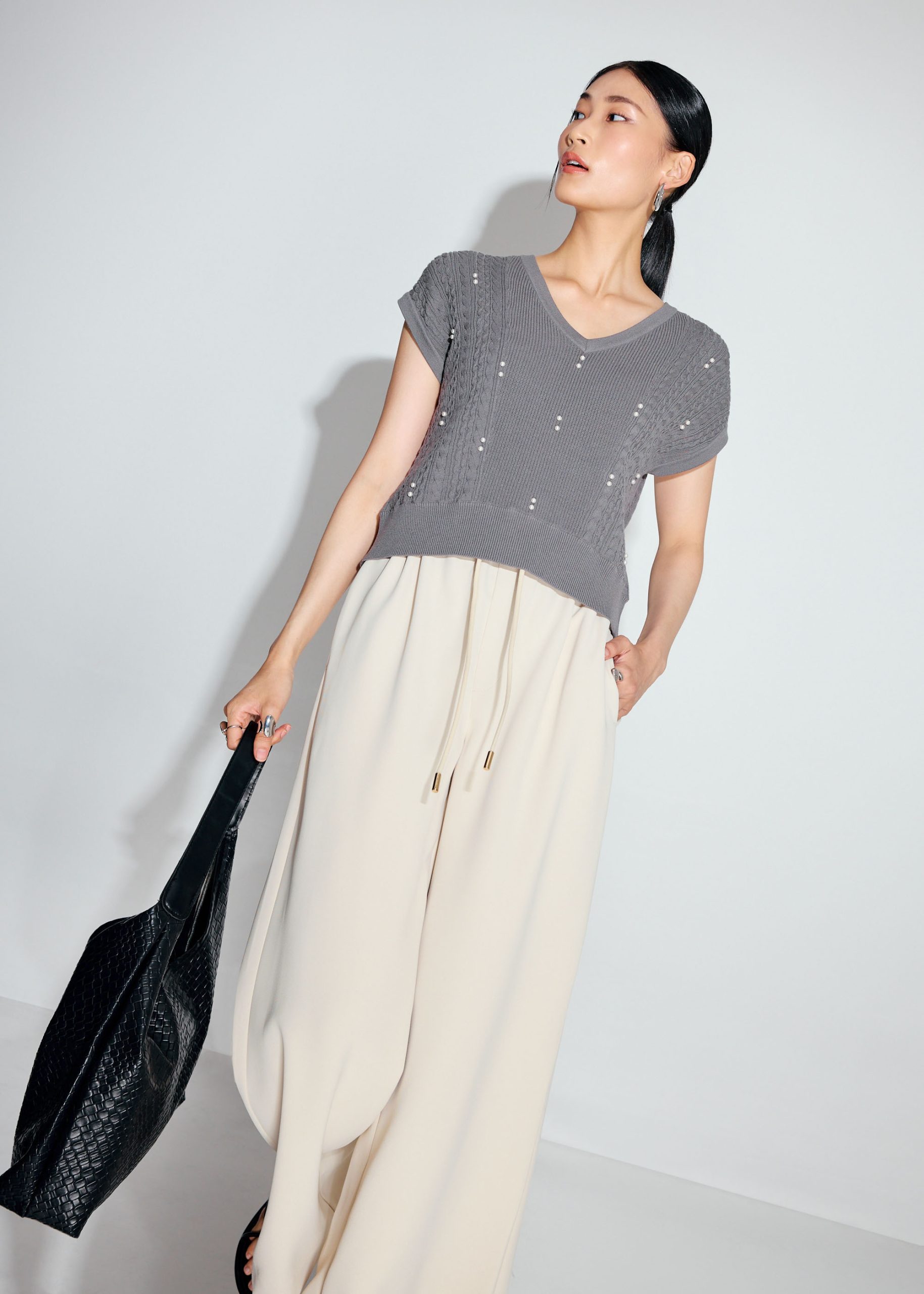 Relaxed Pearl Embellished Cable Knit Shell Top - Image 3