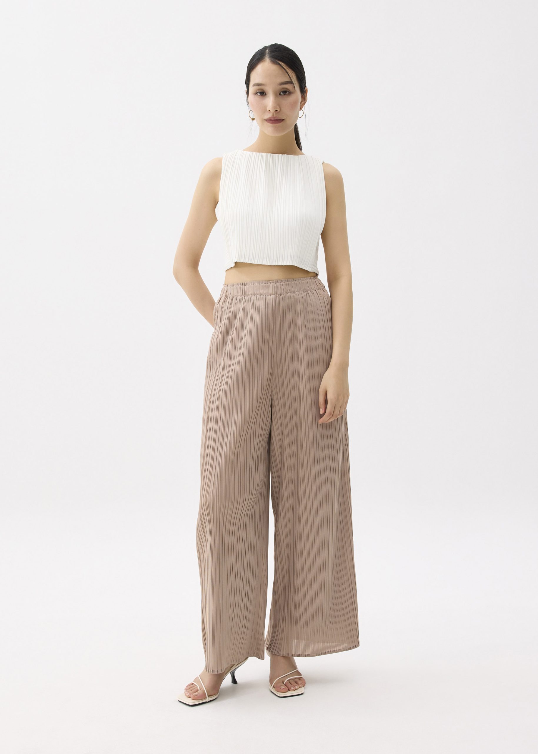 Leggy??Anh Plissé Wide Leg Pants - Image 9