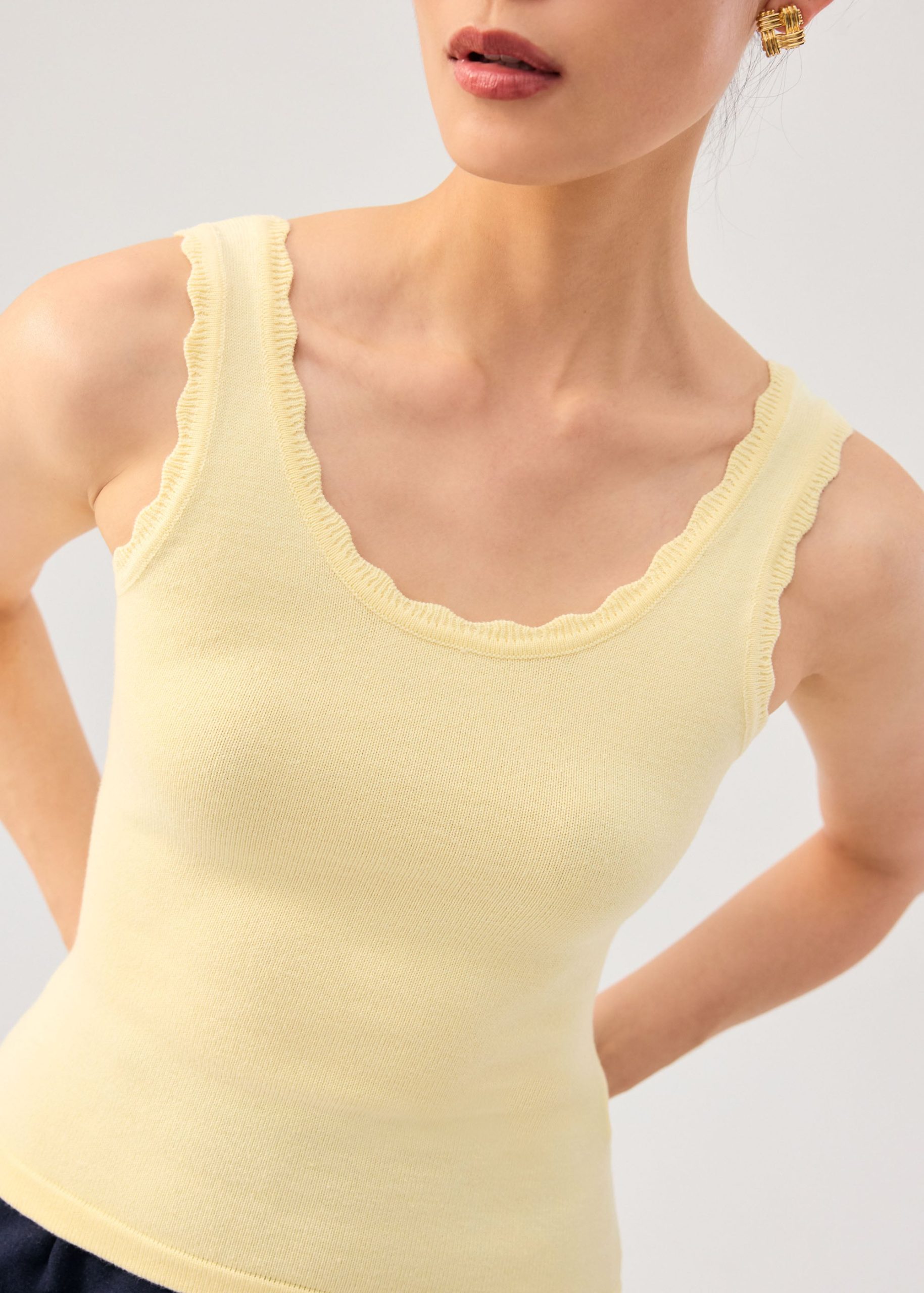 Rue Knit Scoop Neck Scallop Edge Tank Top - Image 32