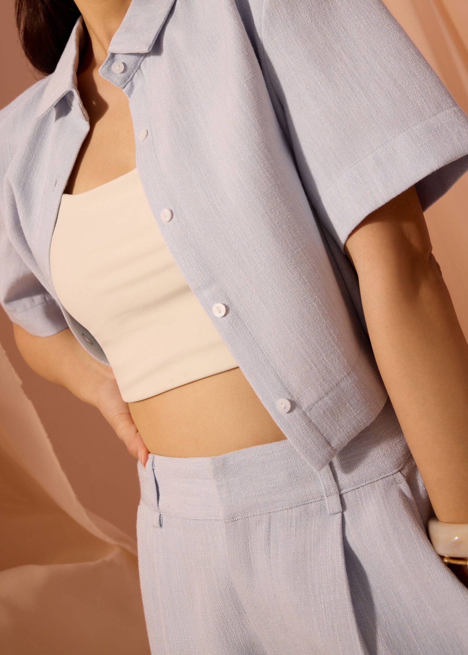 Casey Textured Boxy Crop Shirt - Image 11