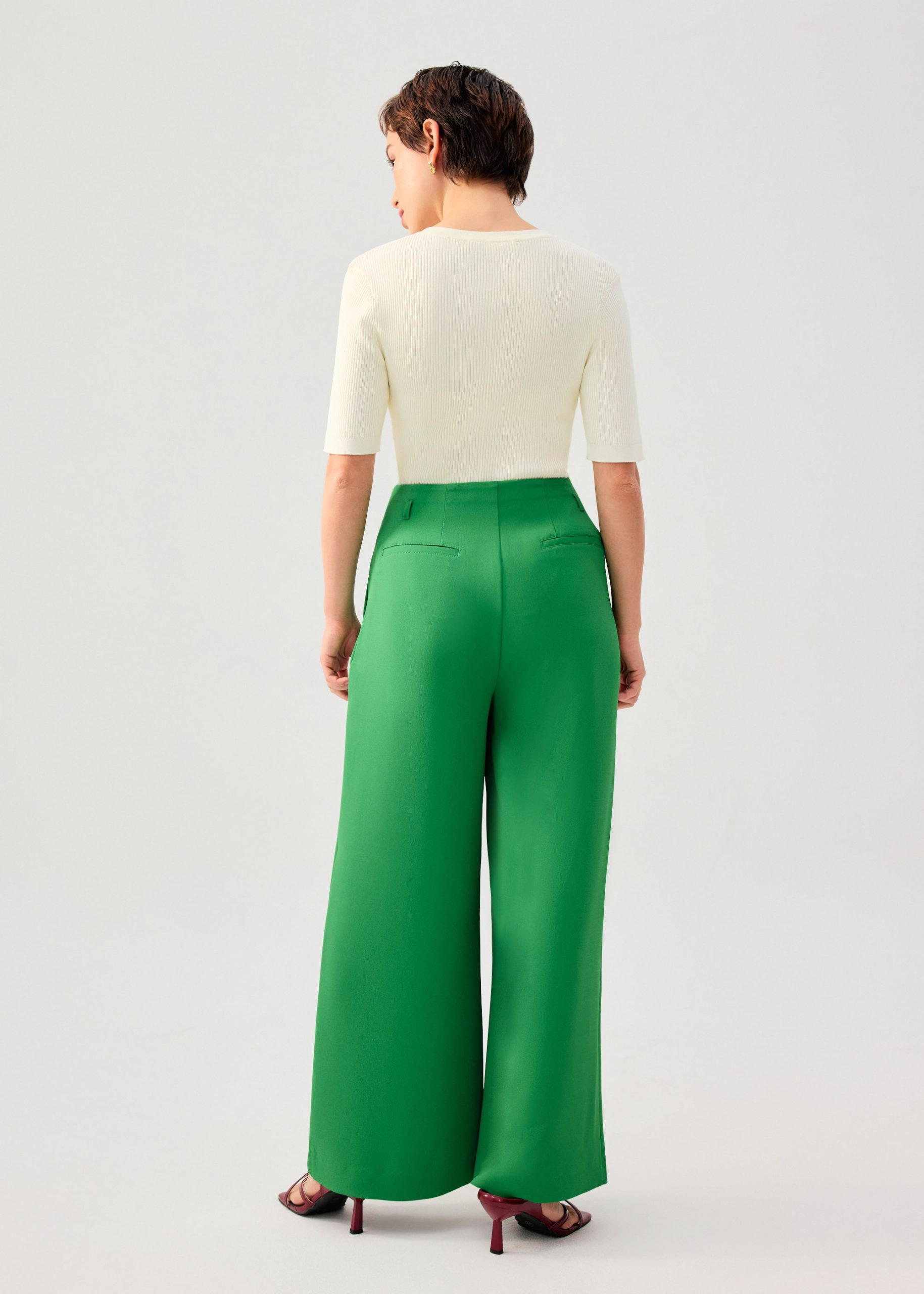 PETITE Leggy??Nadine Crepe Asymmetric Waistband Straight Leg Pants - Image 15
