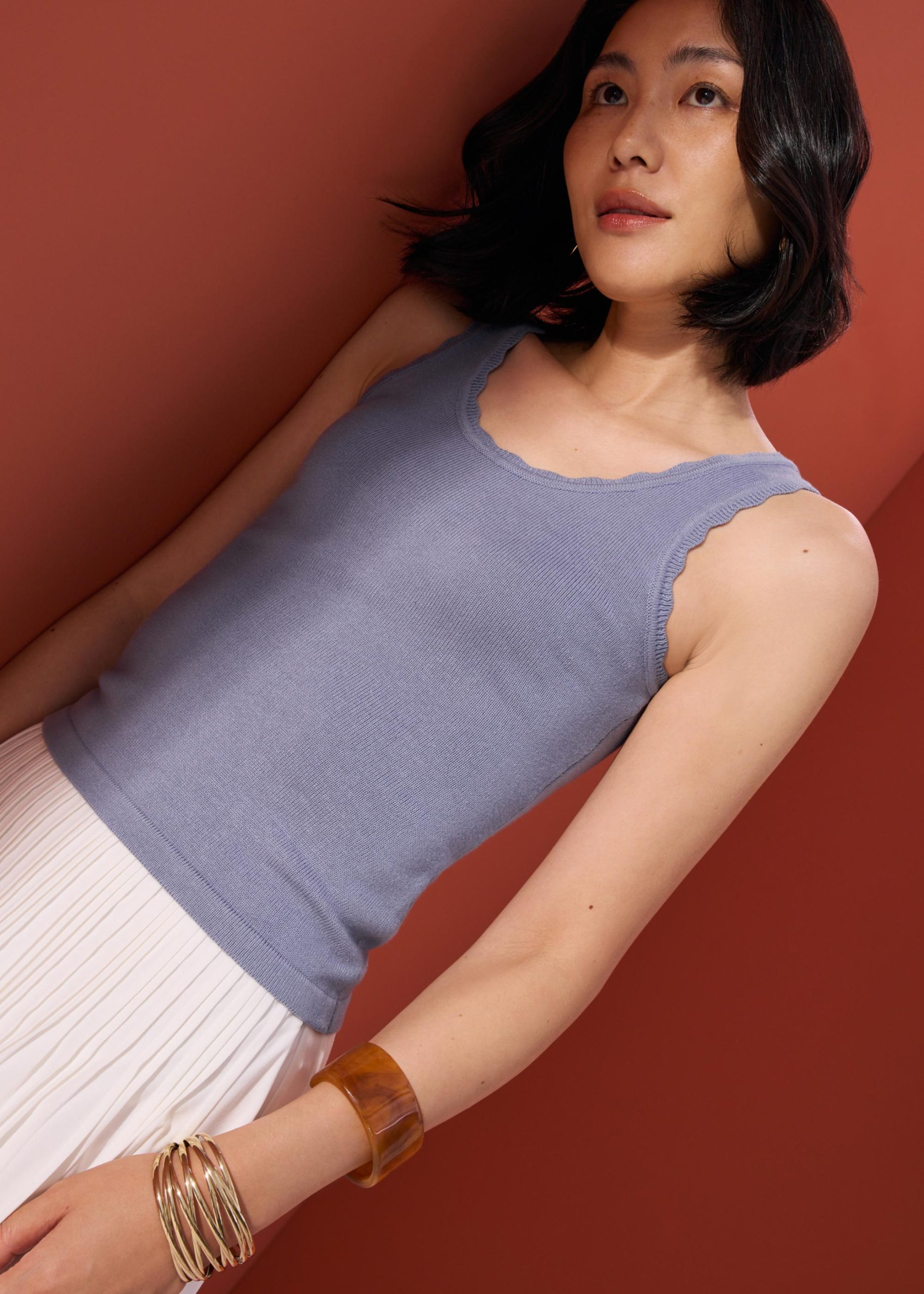 Rue Knit Scoop Neck Scallop Edge Tank Top - Image 17