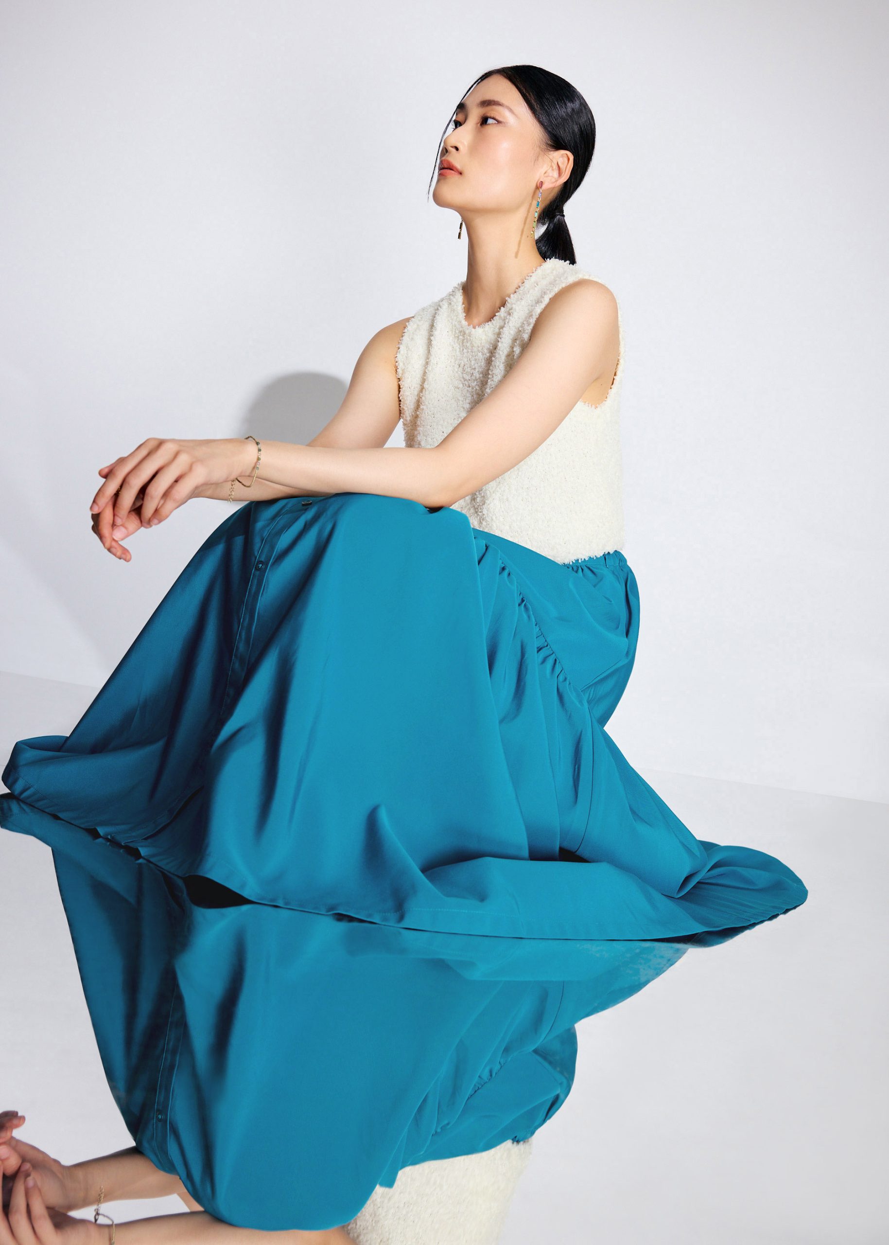 Elastic Tiered High Waist Flare Midaxi Skirt - Image 2