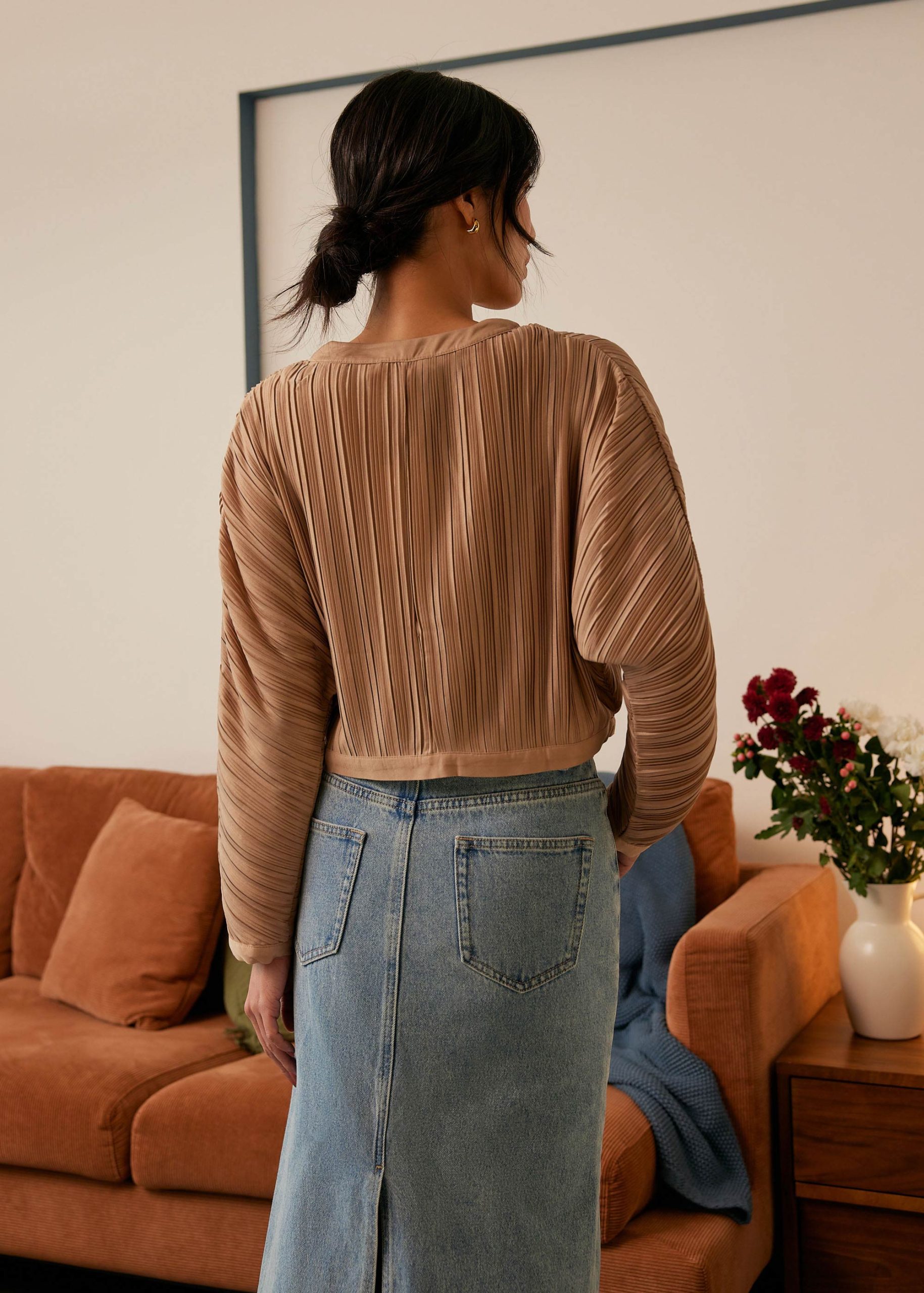 Relaxed Plisse Crop Jacket - Image 17