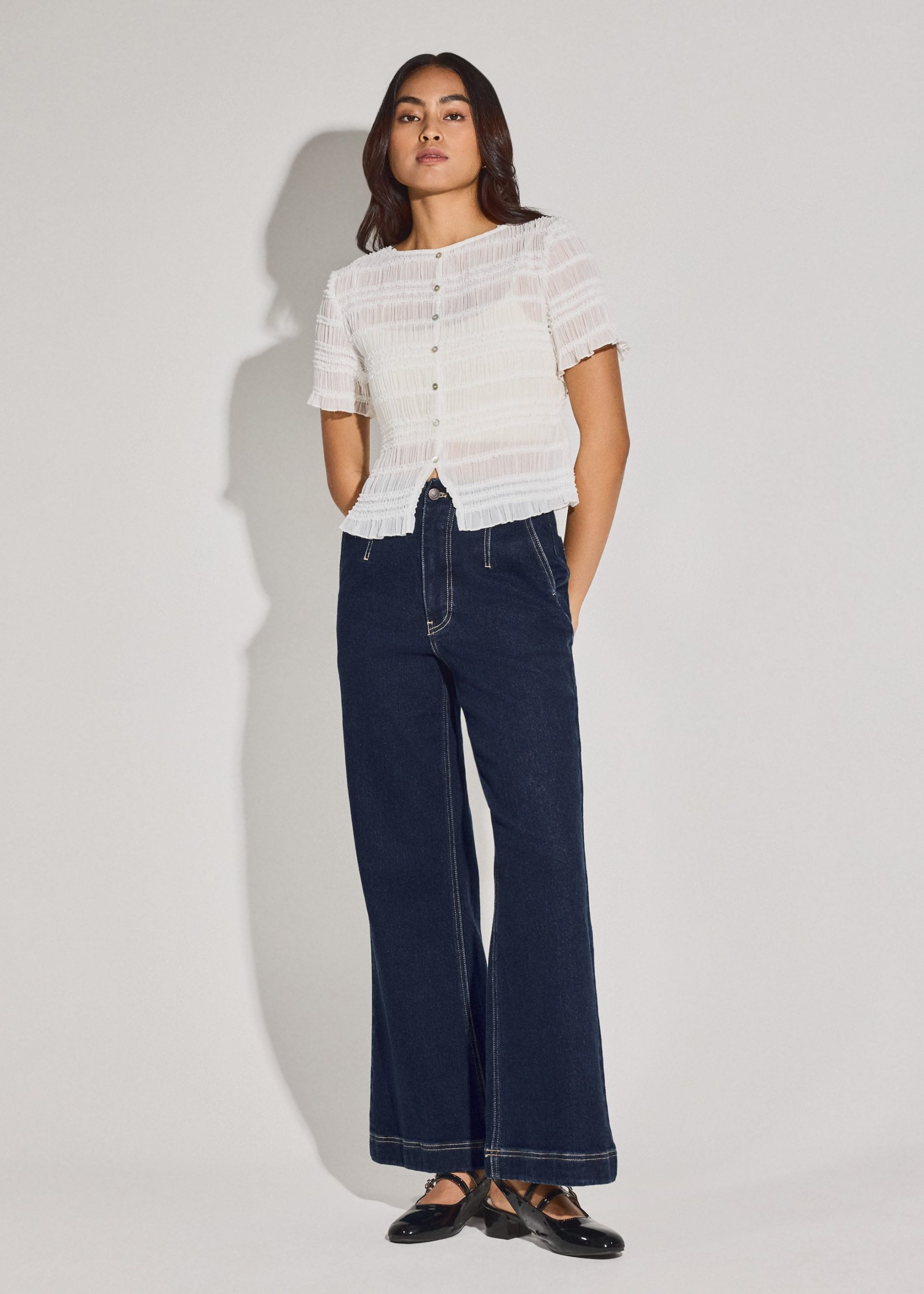 Sheer Crinkled Boat Neck Fitted Button Down Top - Image 9