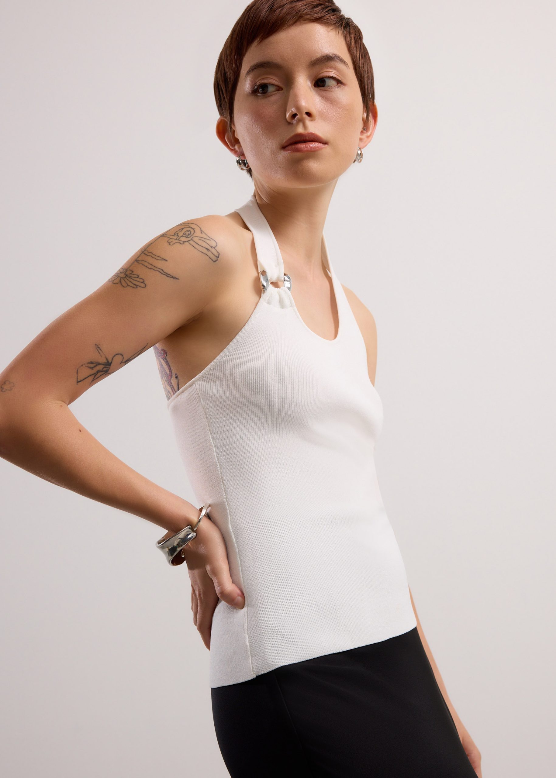Buckle Detail Knit Halter Fitted Top - Image 9