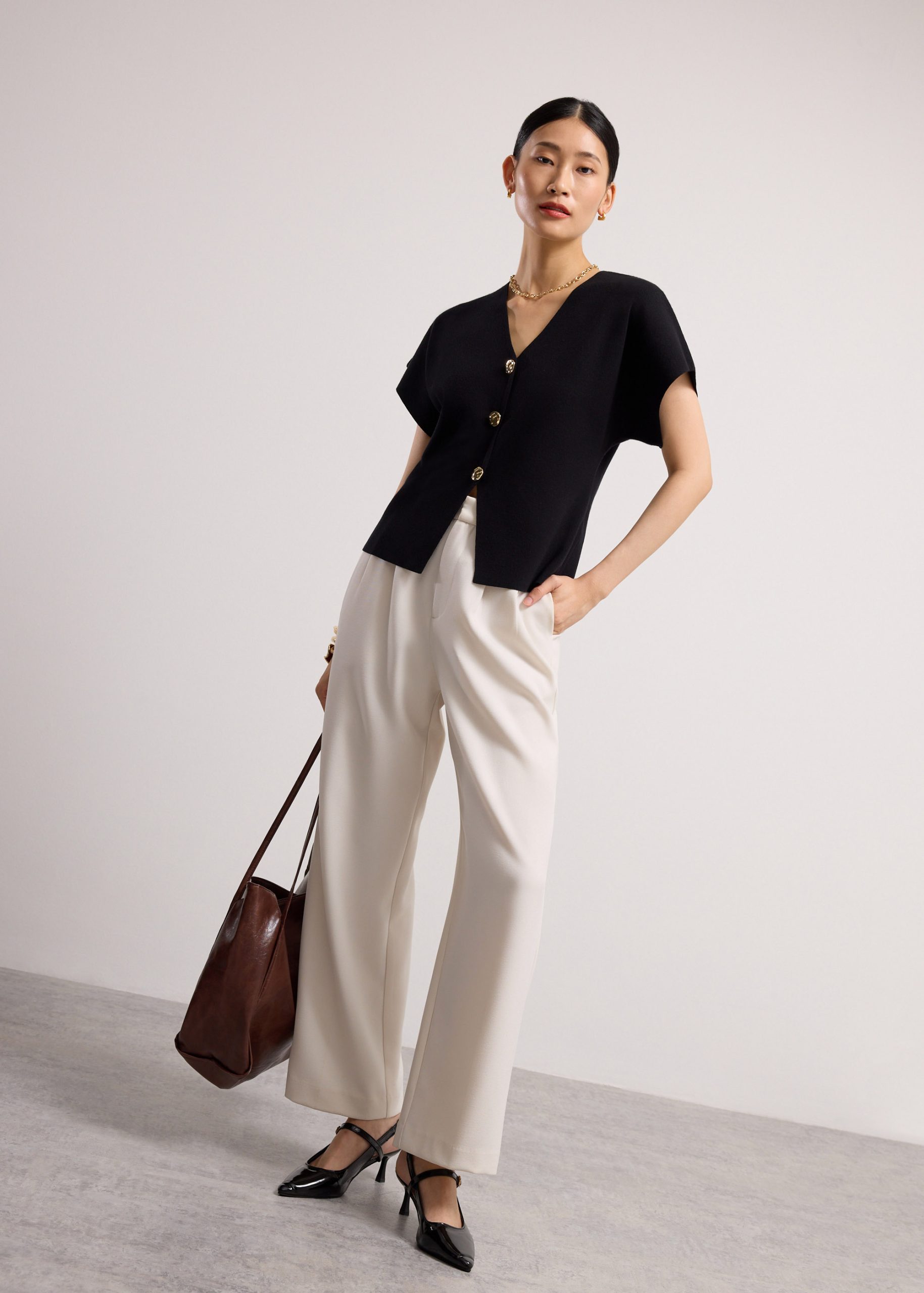 Amrita Knit V-neck Top - Image 4