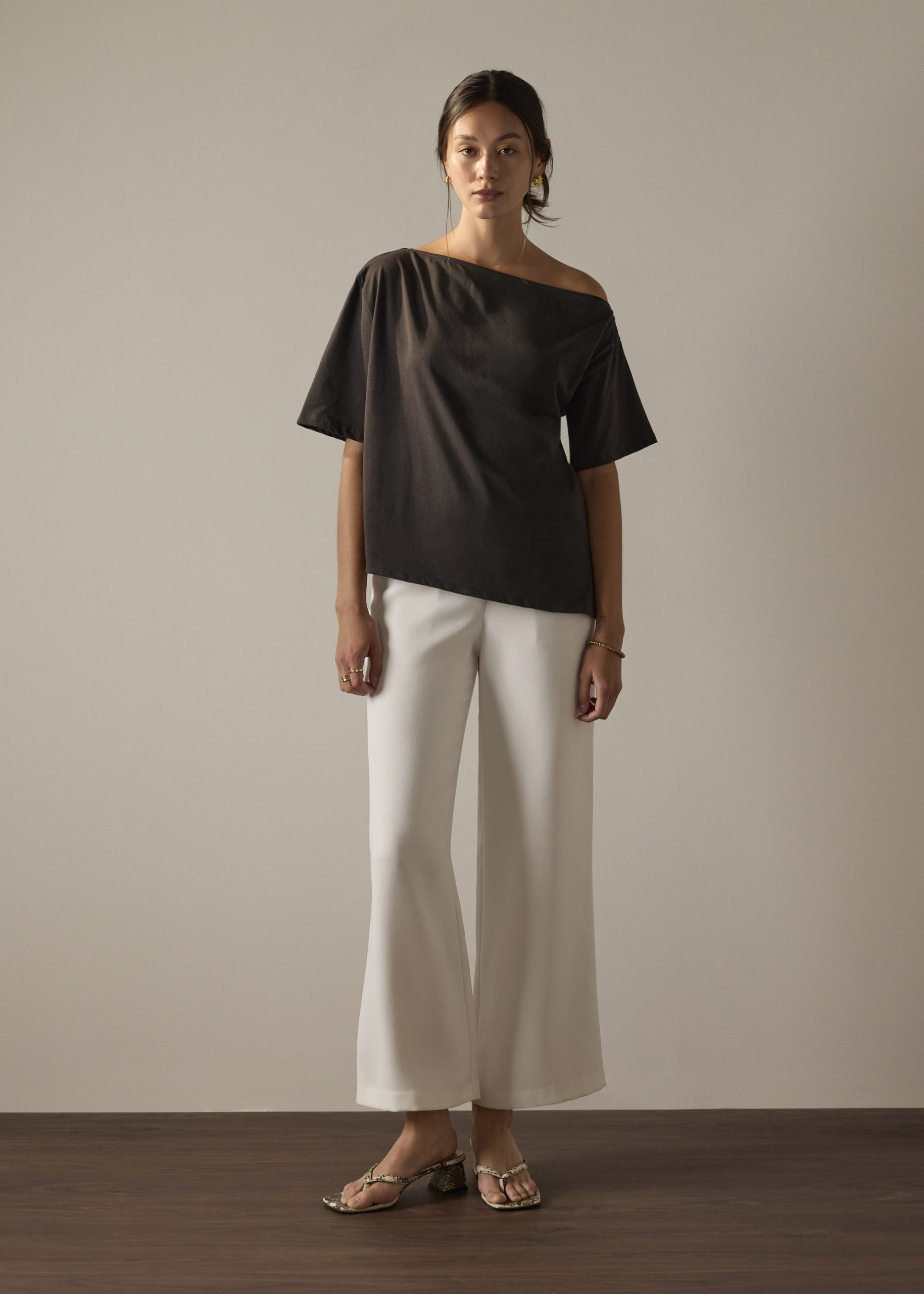 Jersey Relaxed Asymmetric Tee - Image 11