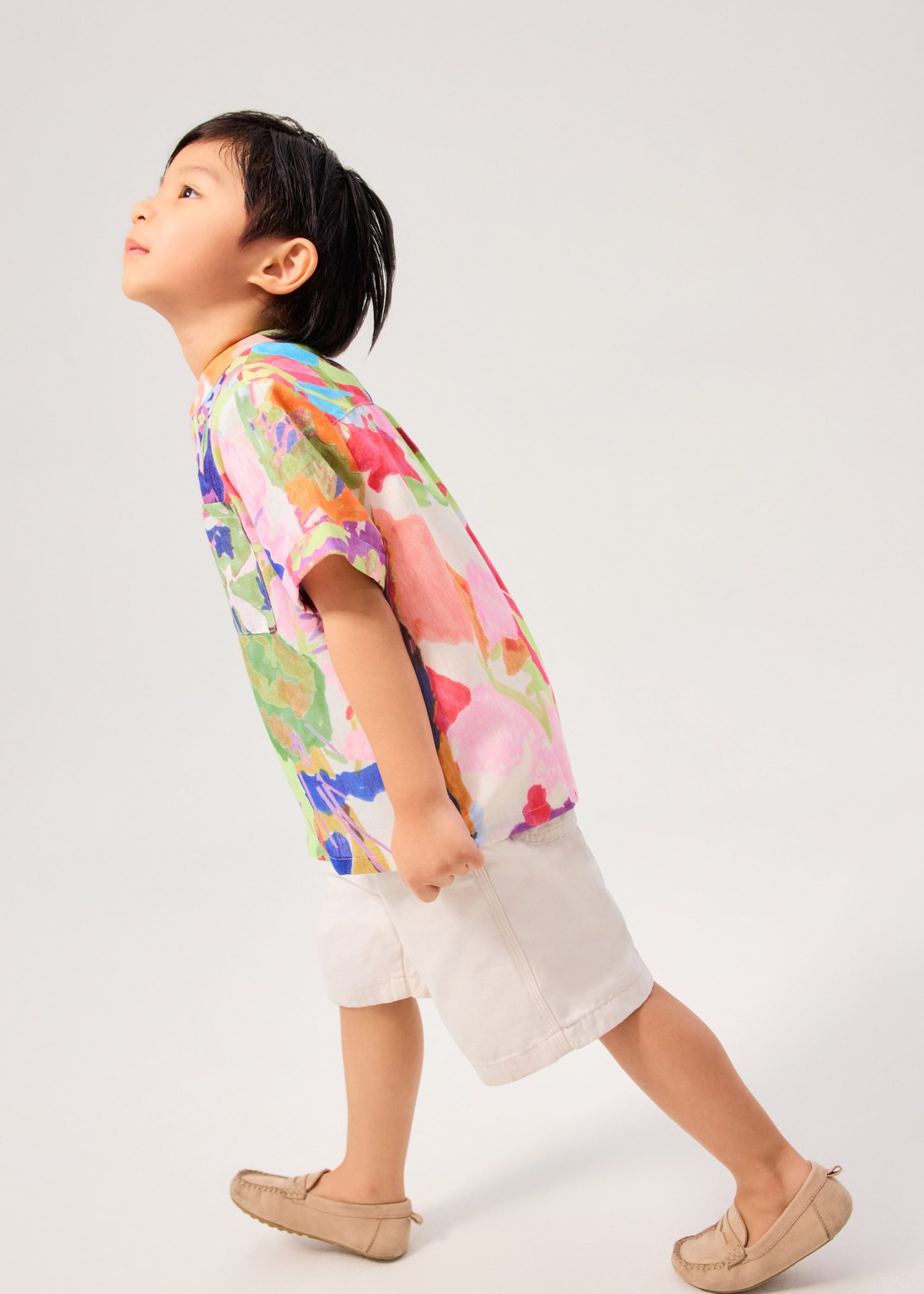 Kids' Mandarin Collar Button Down Shirt in Vivid Blooms - Image 5