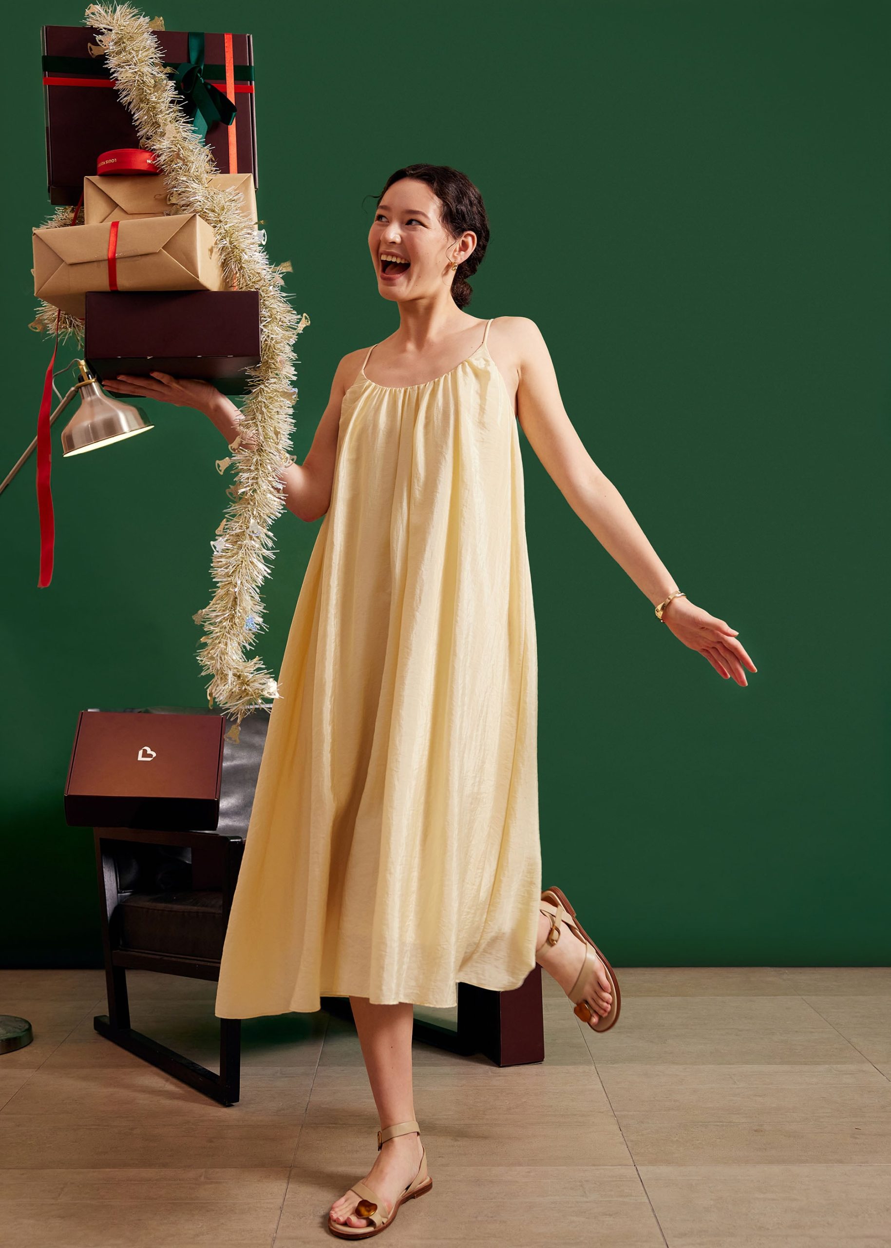 Scoop Neck Trapeze Midaxi Dress