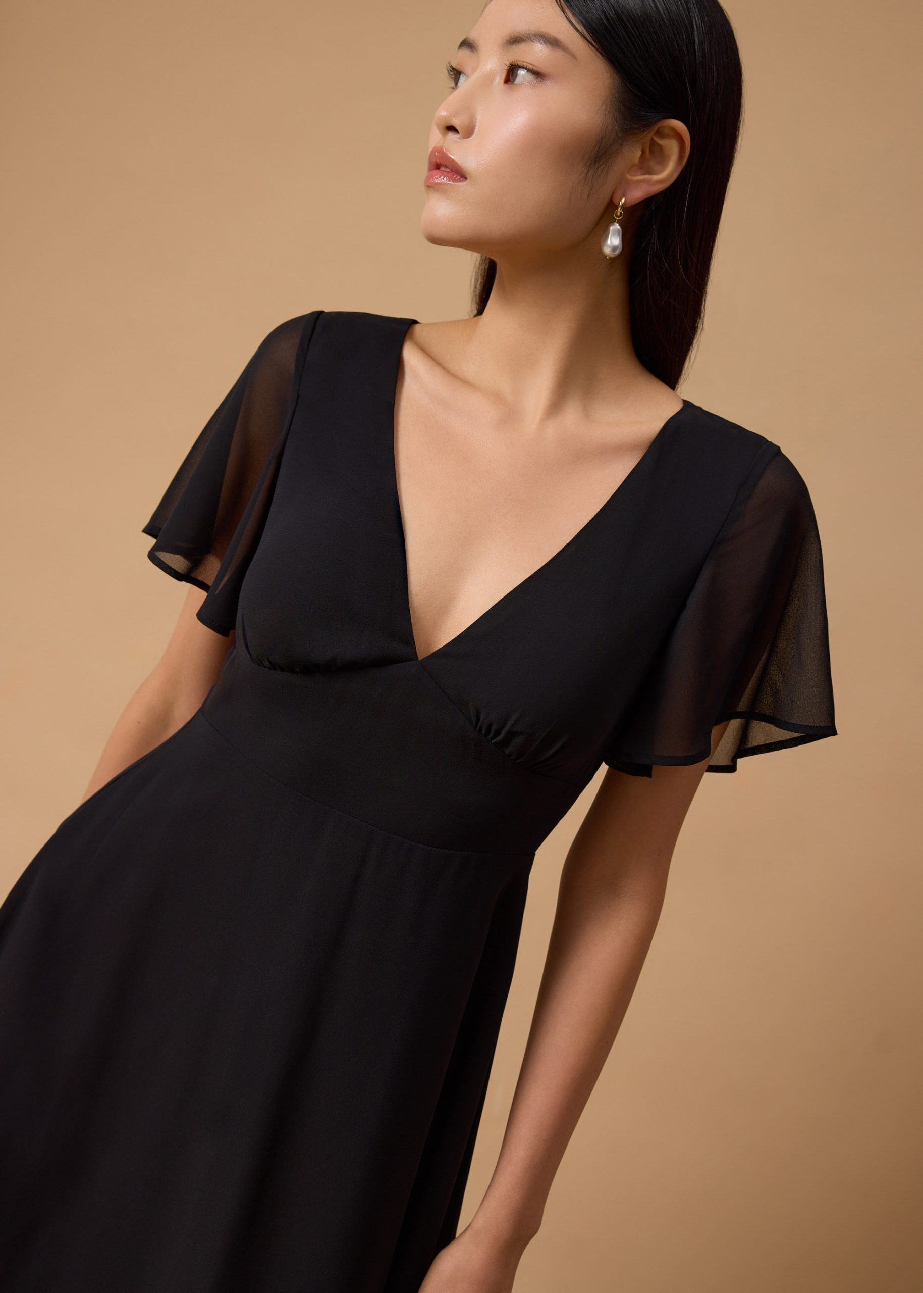 BraFree by LB Georgette Flutter Sleeve Bias Cut Midi Dress - Image 7
