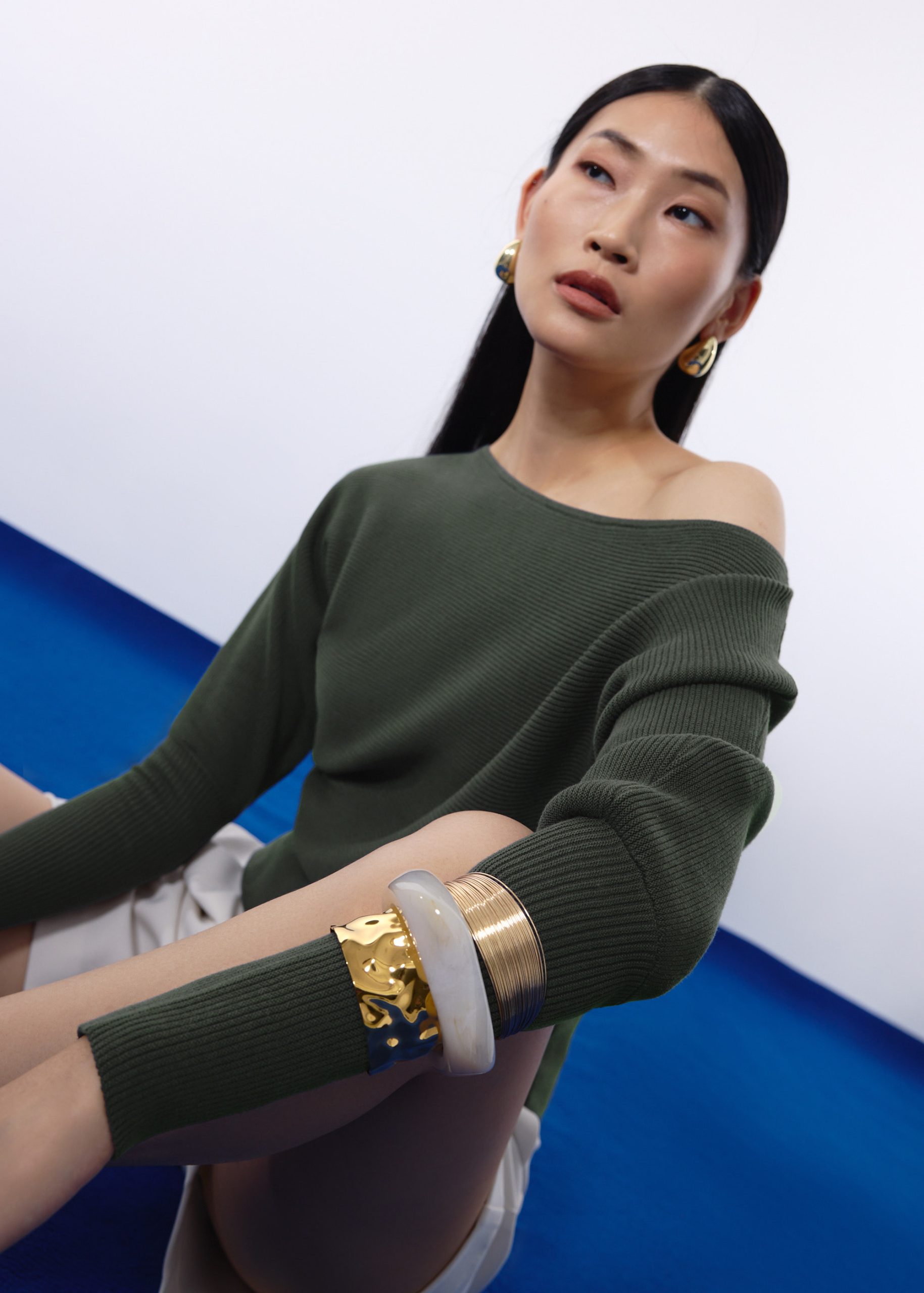 Knit Asymmetric Puff Sleeve Top - Image 20