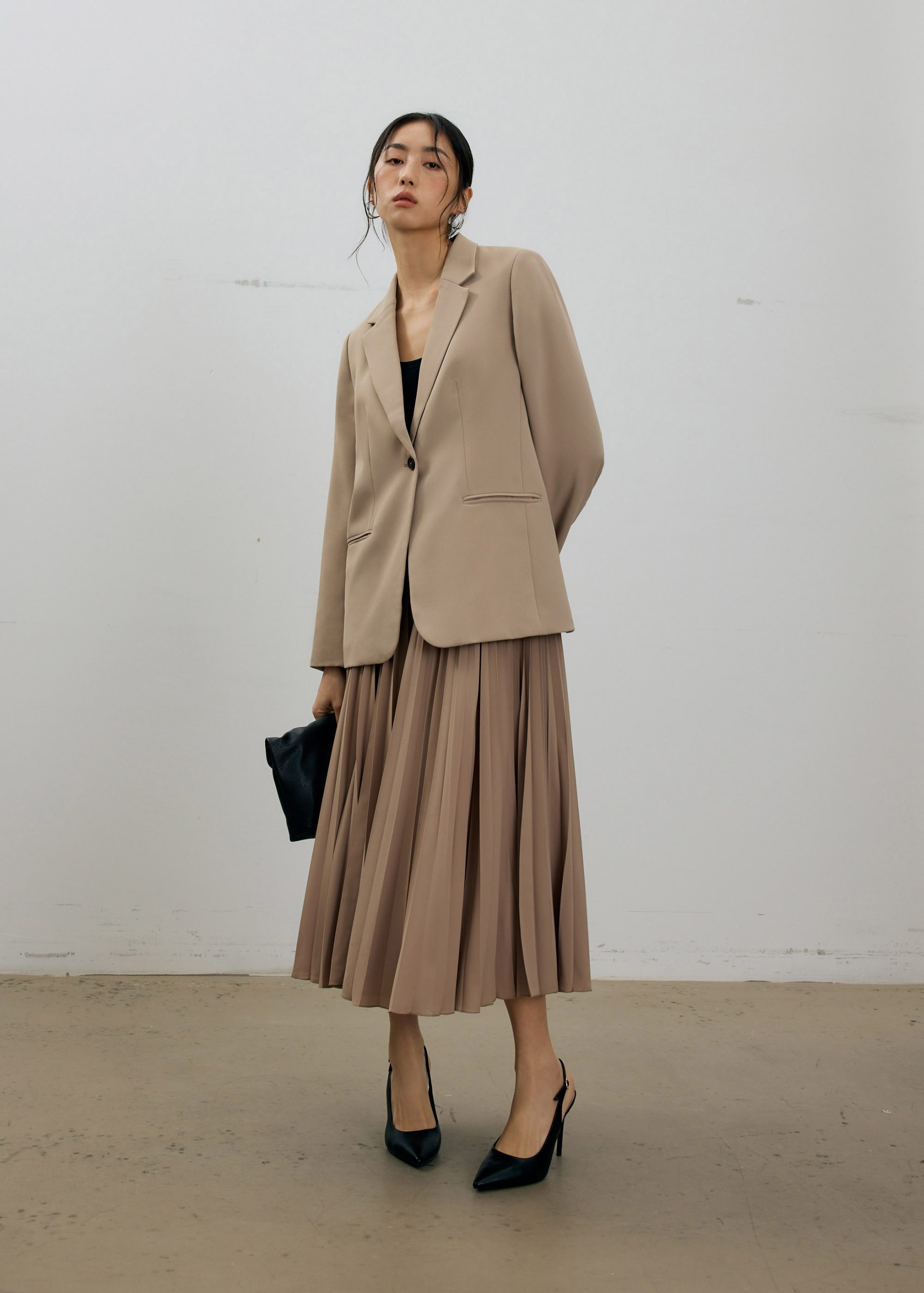 Wei Elastic Sunray Pleated Midaxi Skirt - Image 19