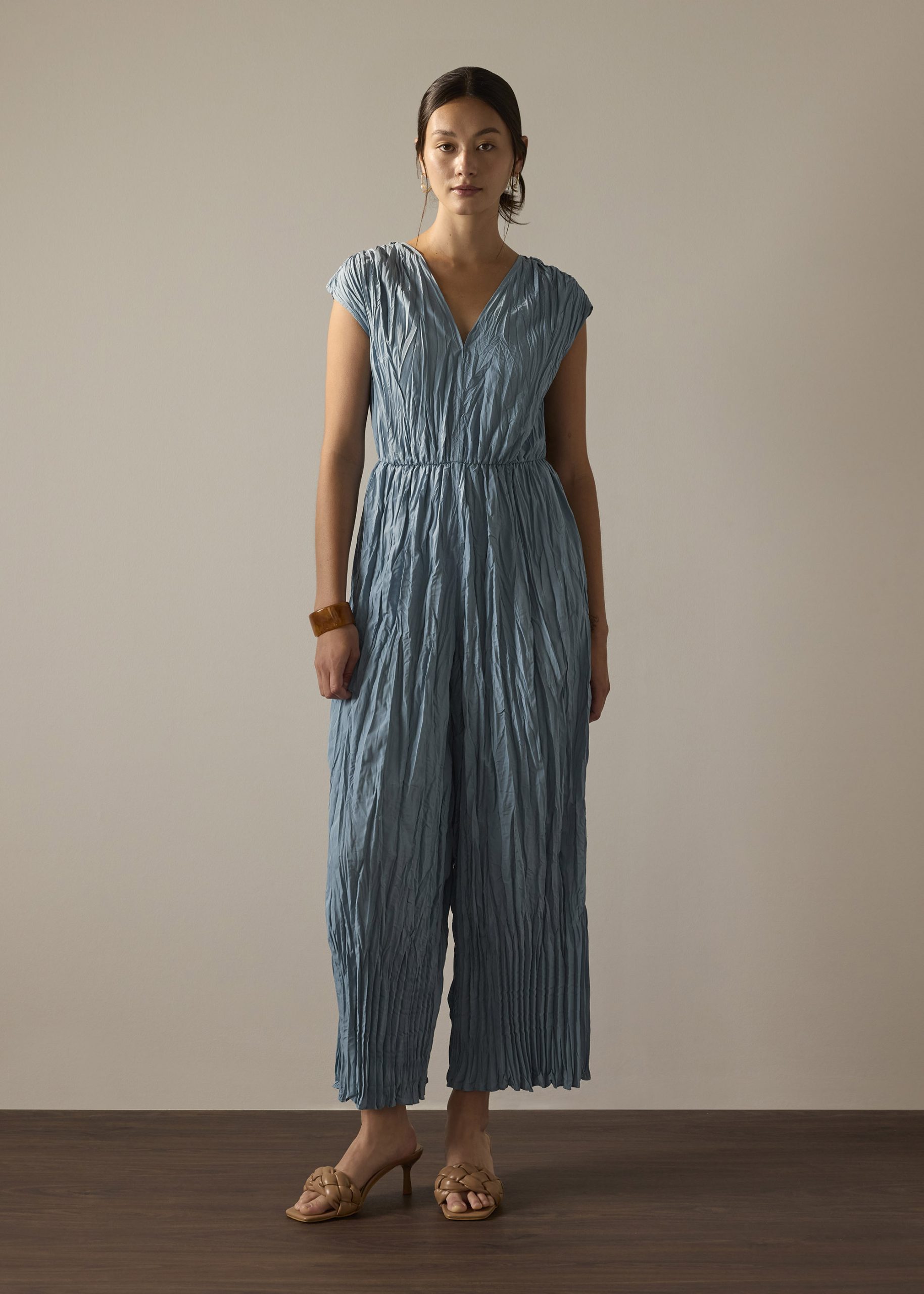 Crinkle Pleats Jumpsuit - Image 12